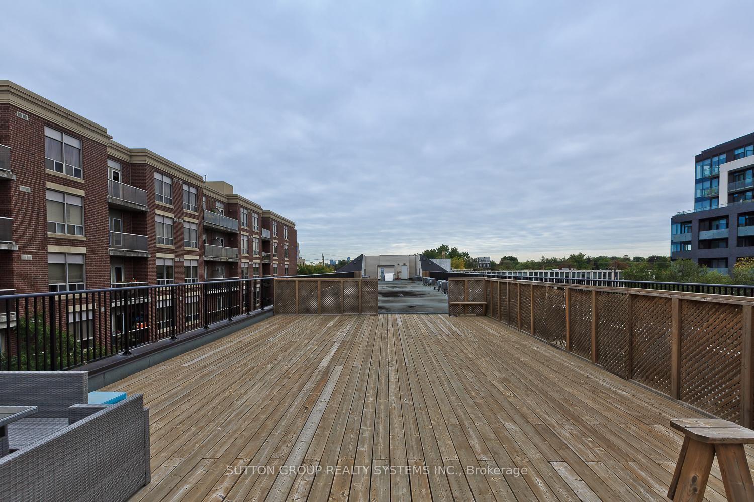 Photo 96 of Unit 311, 4198 Dundas Street W, Etobicoke, Edenbridge-Humber Valley — HOMEH