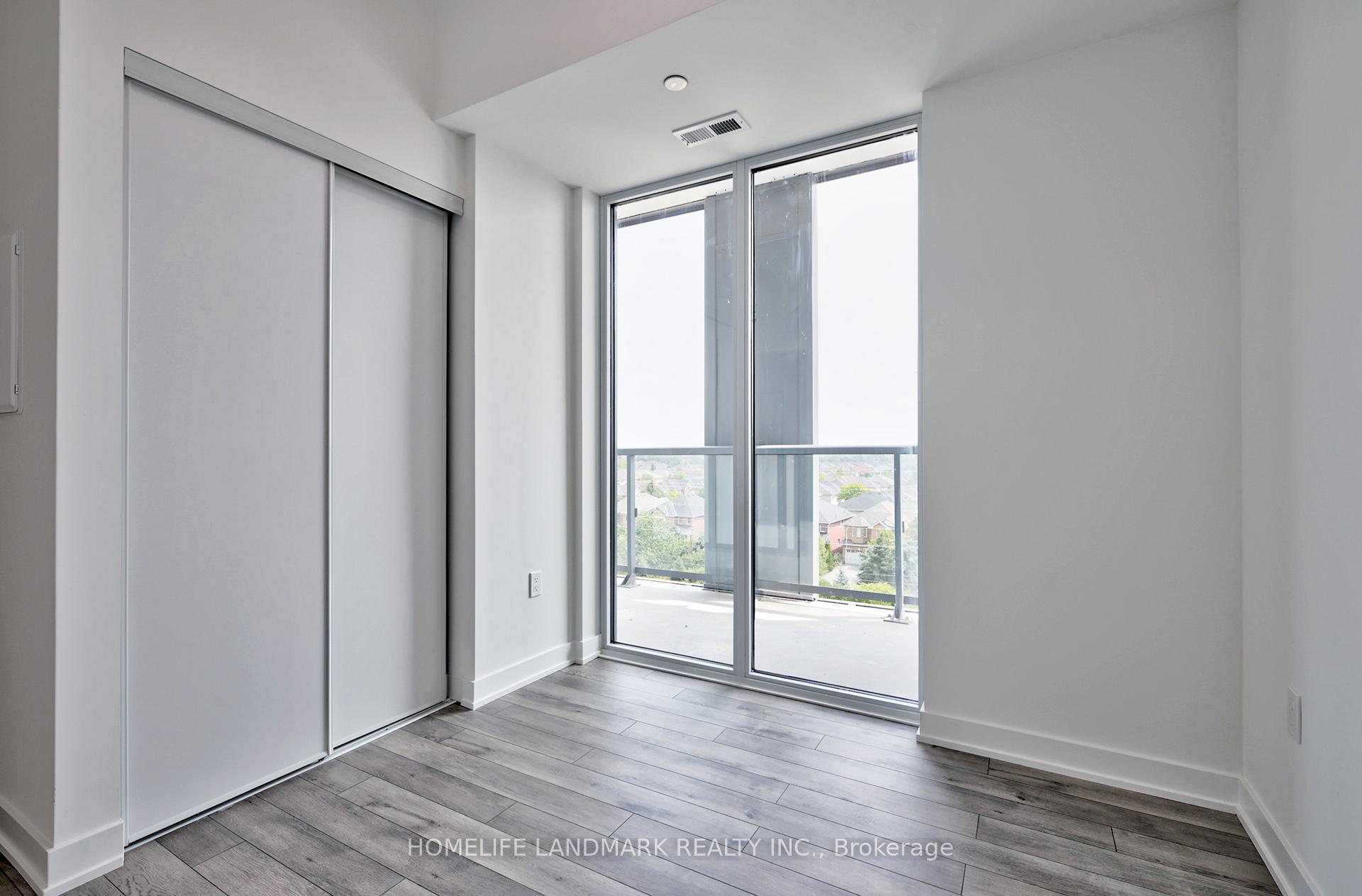 Photo 10 of Unit 720, 1005 Dundas Street E, Oakville, Joshua Meadows — HOMEH