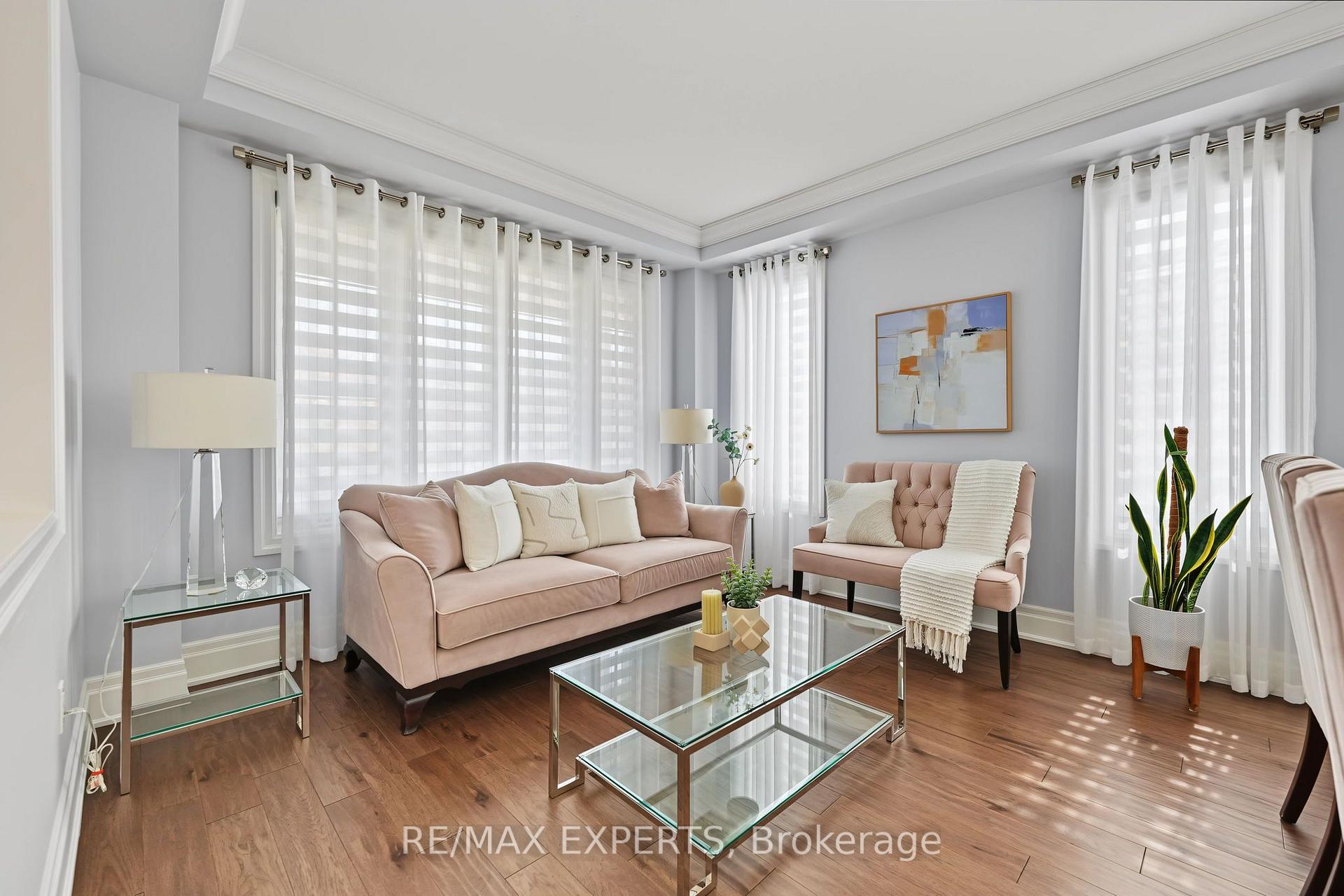 Photo 7 of 24 Pierce Place, New Tecumseth, Tottenham — HOMEH