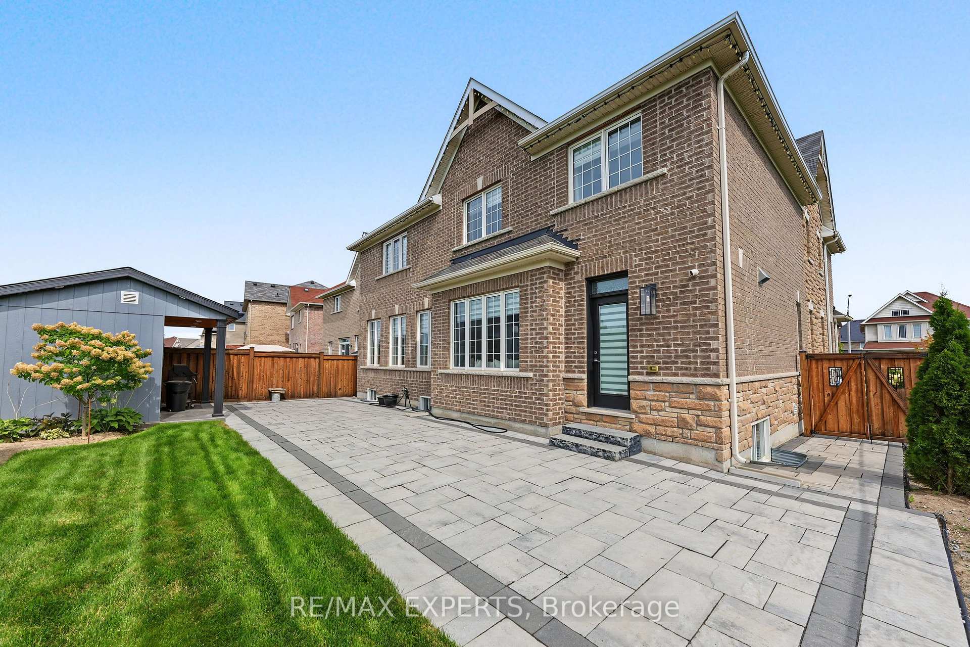 Photo 48 of 24 Pierce Place, New Tecumseth, Tottenham — HOMEH