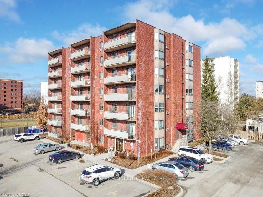 Photo of Unit 605, 75 Huxley Street