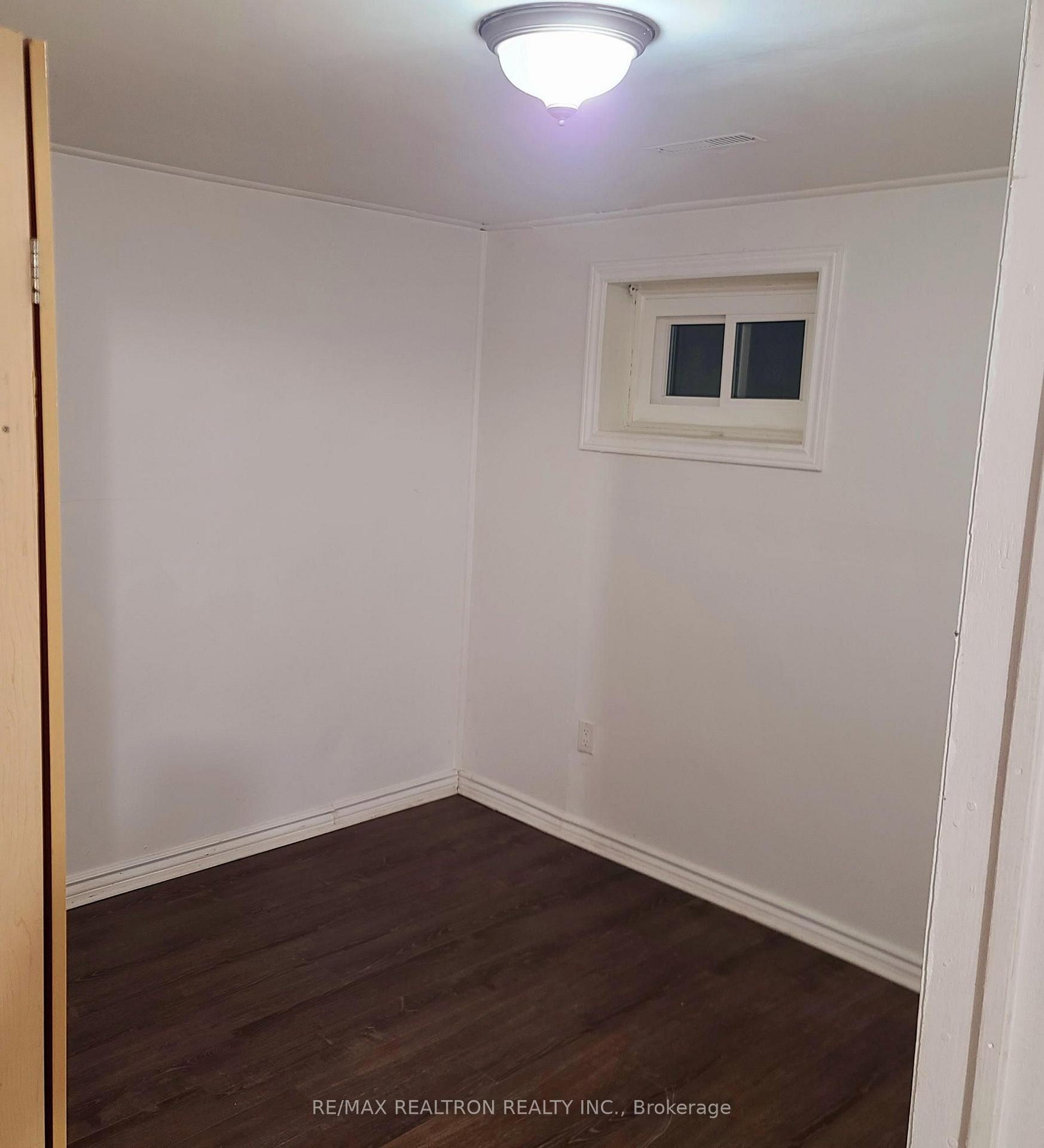 Photo 4 of 14 Plaisance Road, Richmond Hill, North Richvale — HOMEH