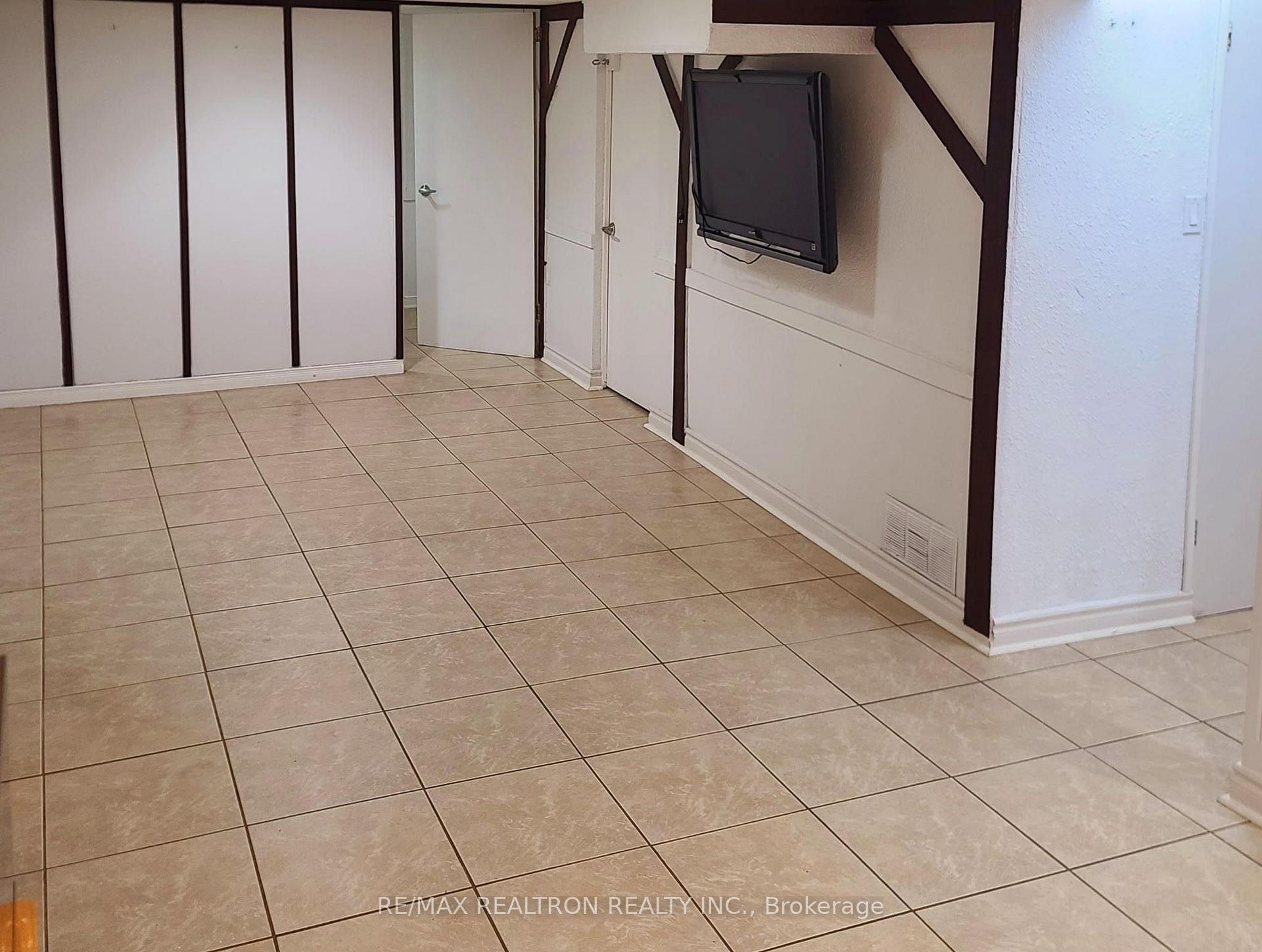 Photo 6 of 14 Plaisance Road, Richmond Hill, North Richvale — HOMEH