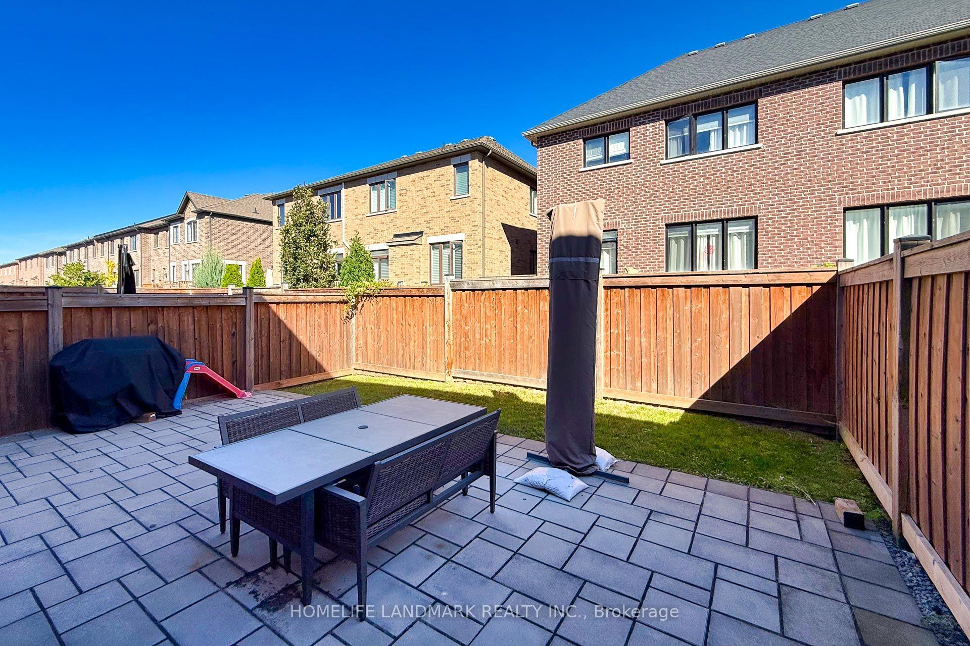 Photo 44 of 59 Hilts Drive, Richmond Hill, Rural Richmond Hill — HOMEH