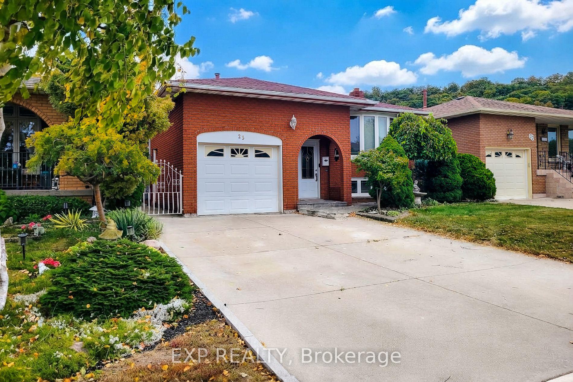 Photo 3 of 23 Tara Court, Hamilton, Gershome — HOMEH