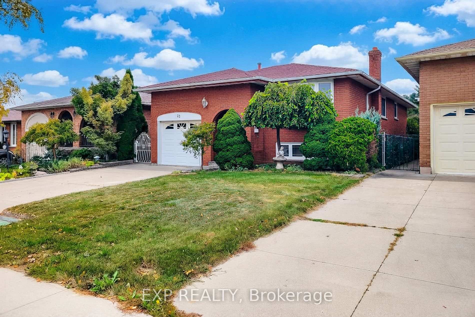 Photo 2 of 23 Tara Court, Hamilton, Gershome — HOMEH