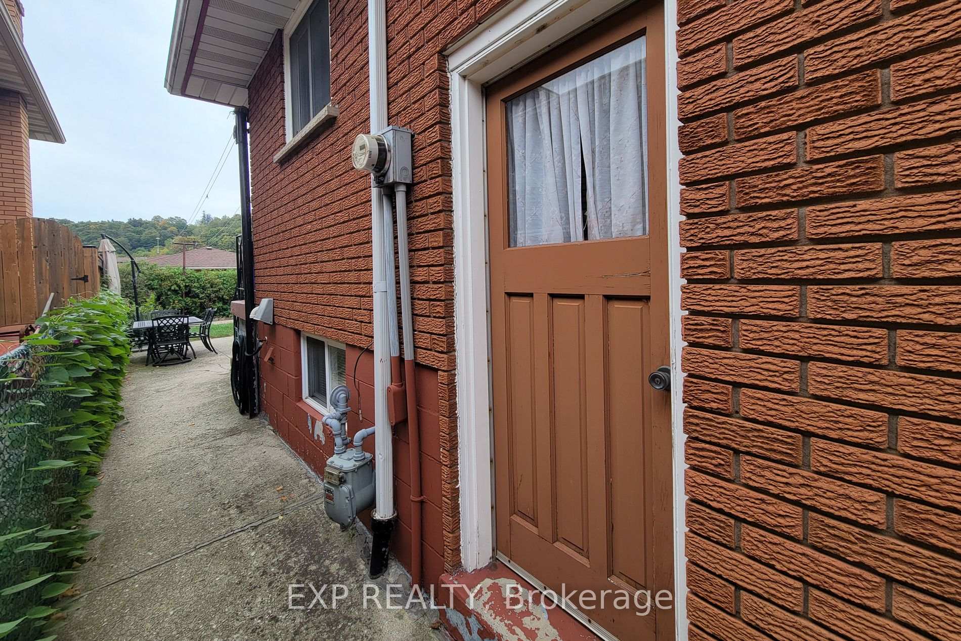 Photo 8 of 23 Tara Court, Hamilton, Gershome — HOMEH