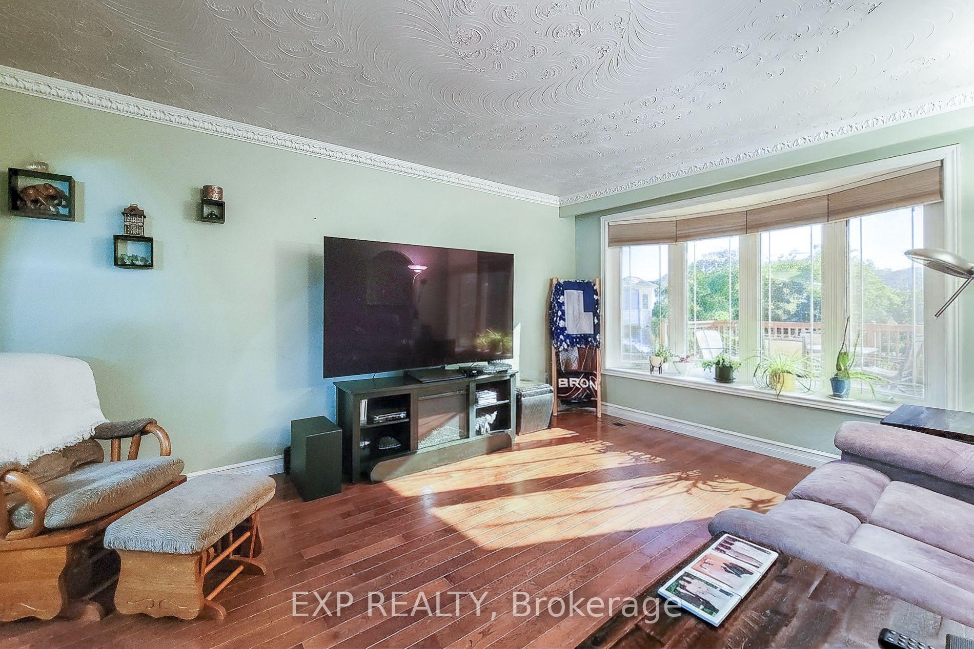 Photo 14 of 23 Tara Court, Hamilton, Gershome — HOMEH