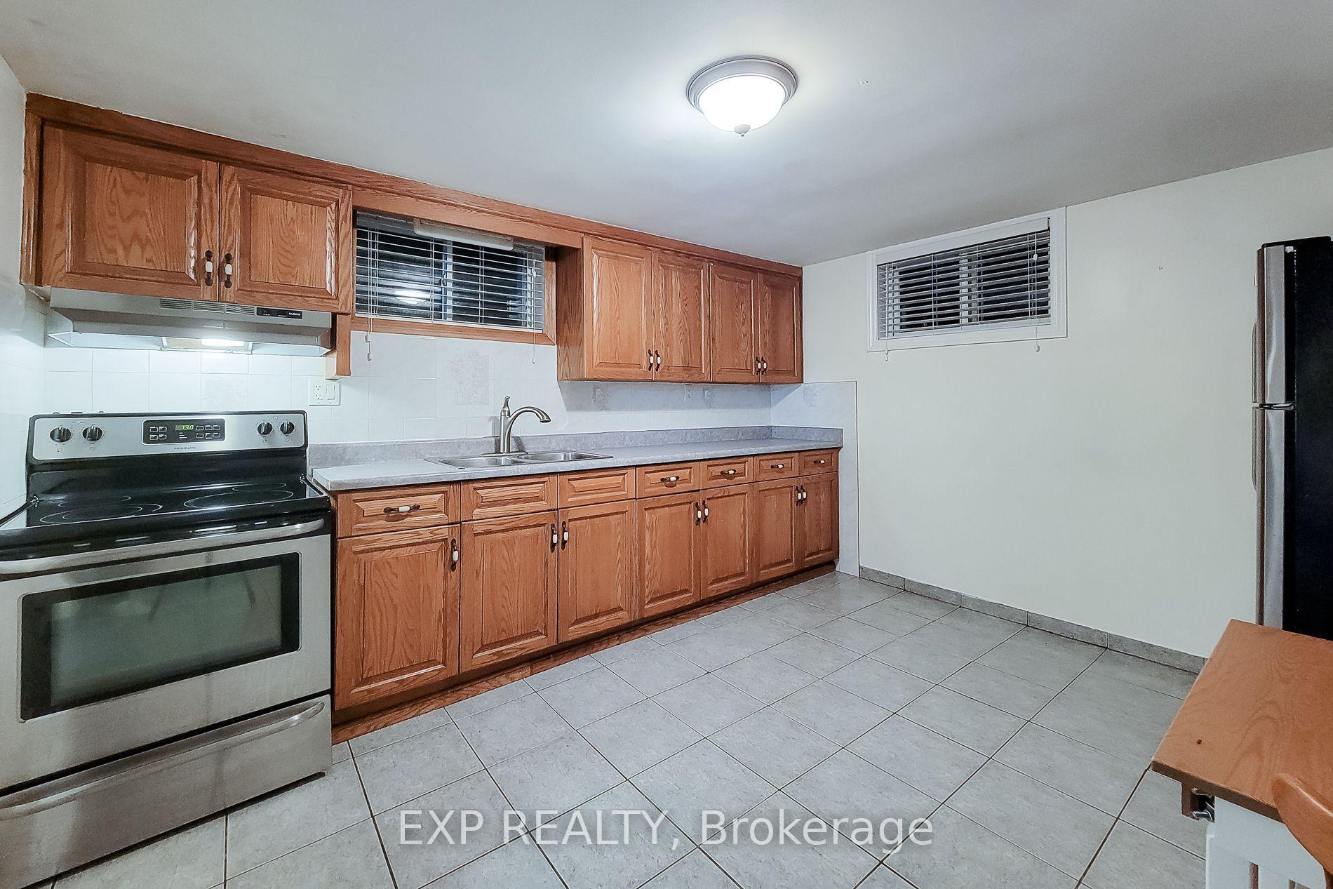 Photo 30 of 23 Tara Court, Hamilton, Gershome — HOMEH