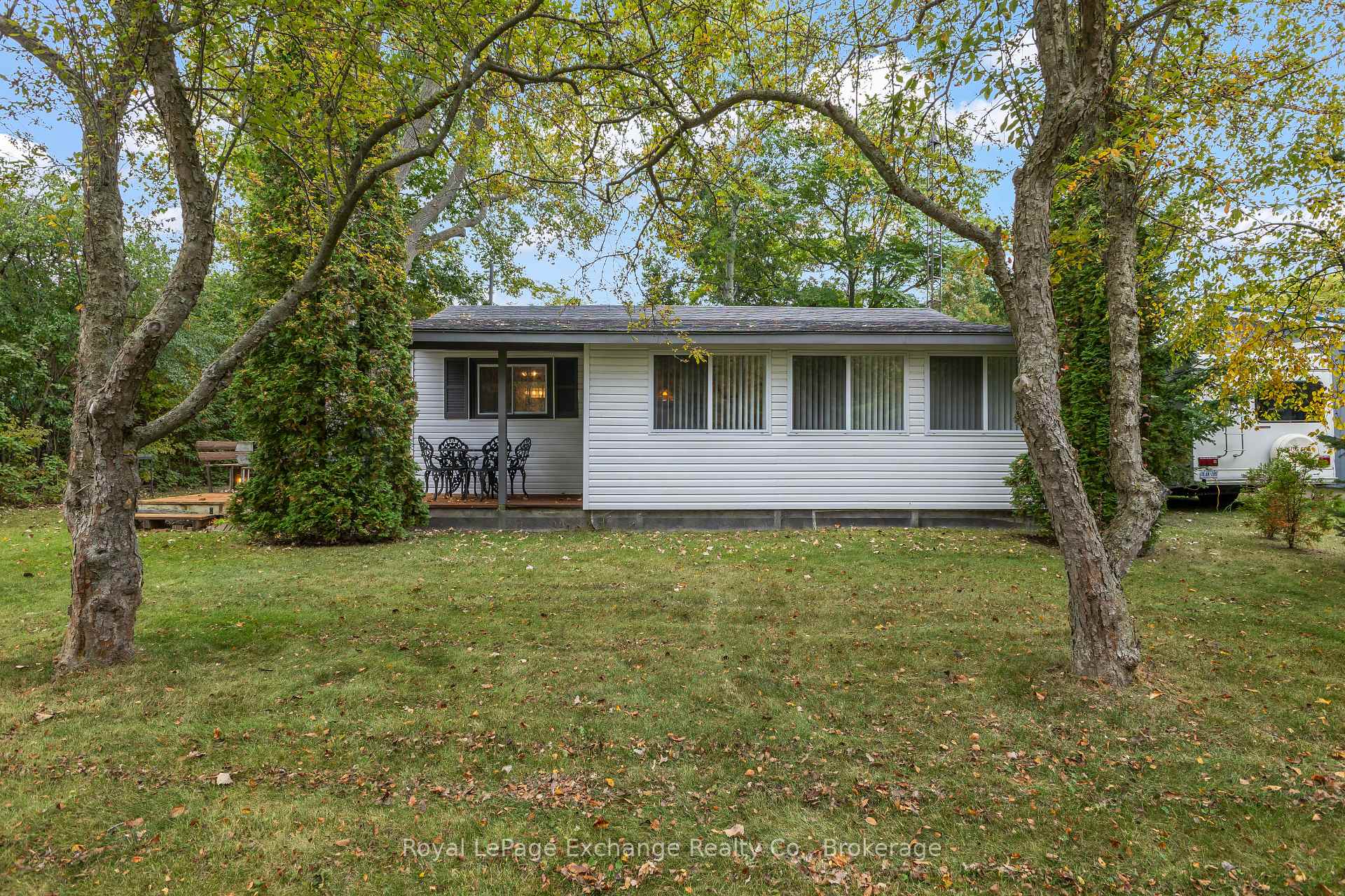 Photo 2 of 97 Smith Lane, Huron-Kinloss — HOMEH