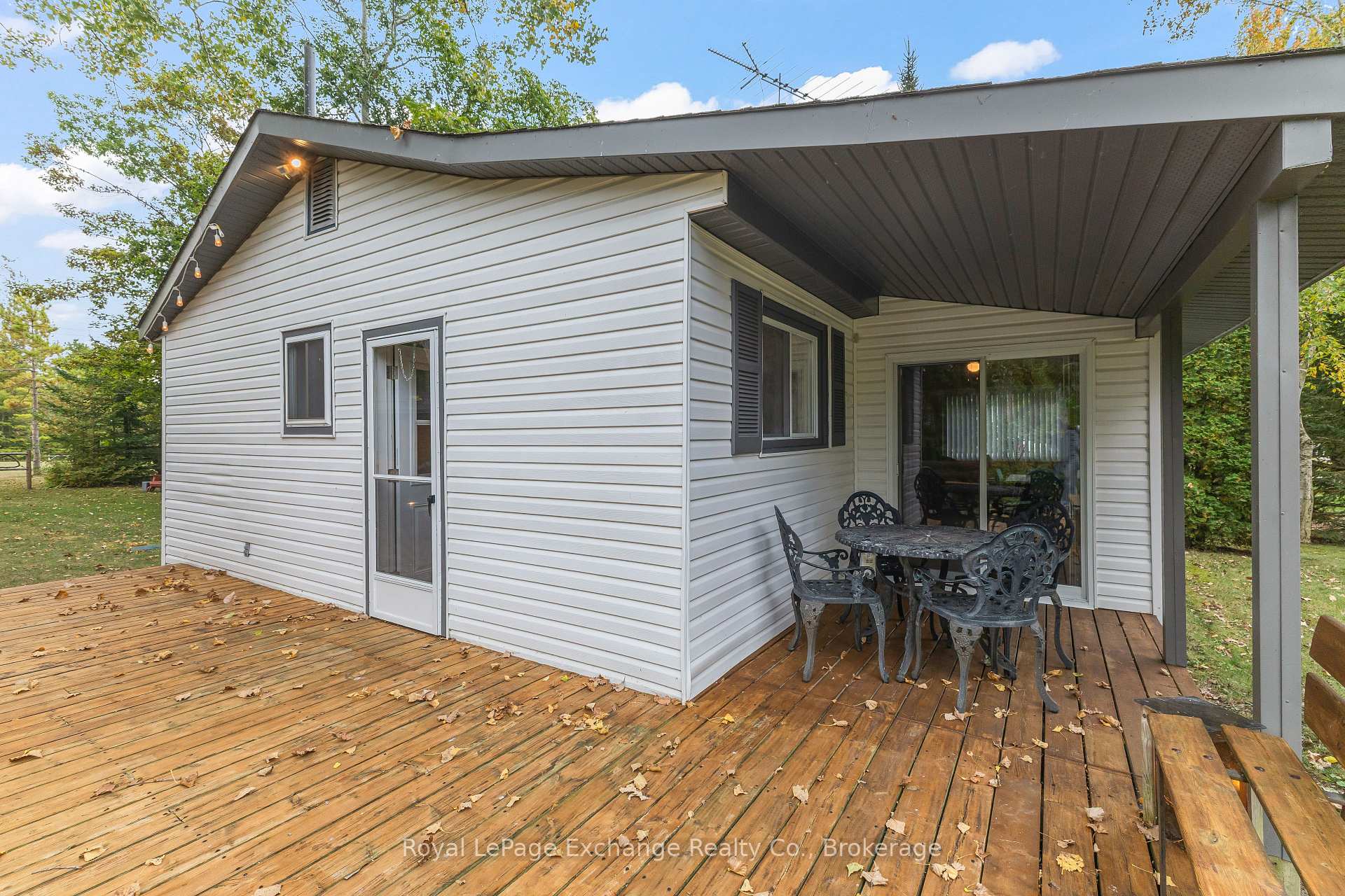 Photo 4 of 97 Smith Lane, Huron-Kinloss — HOMEH