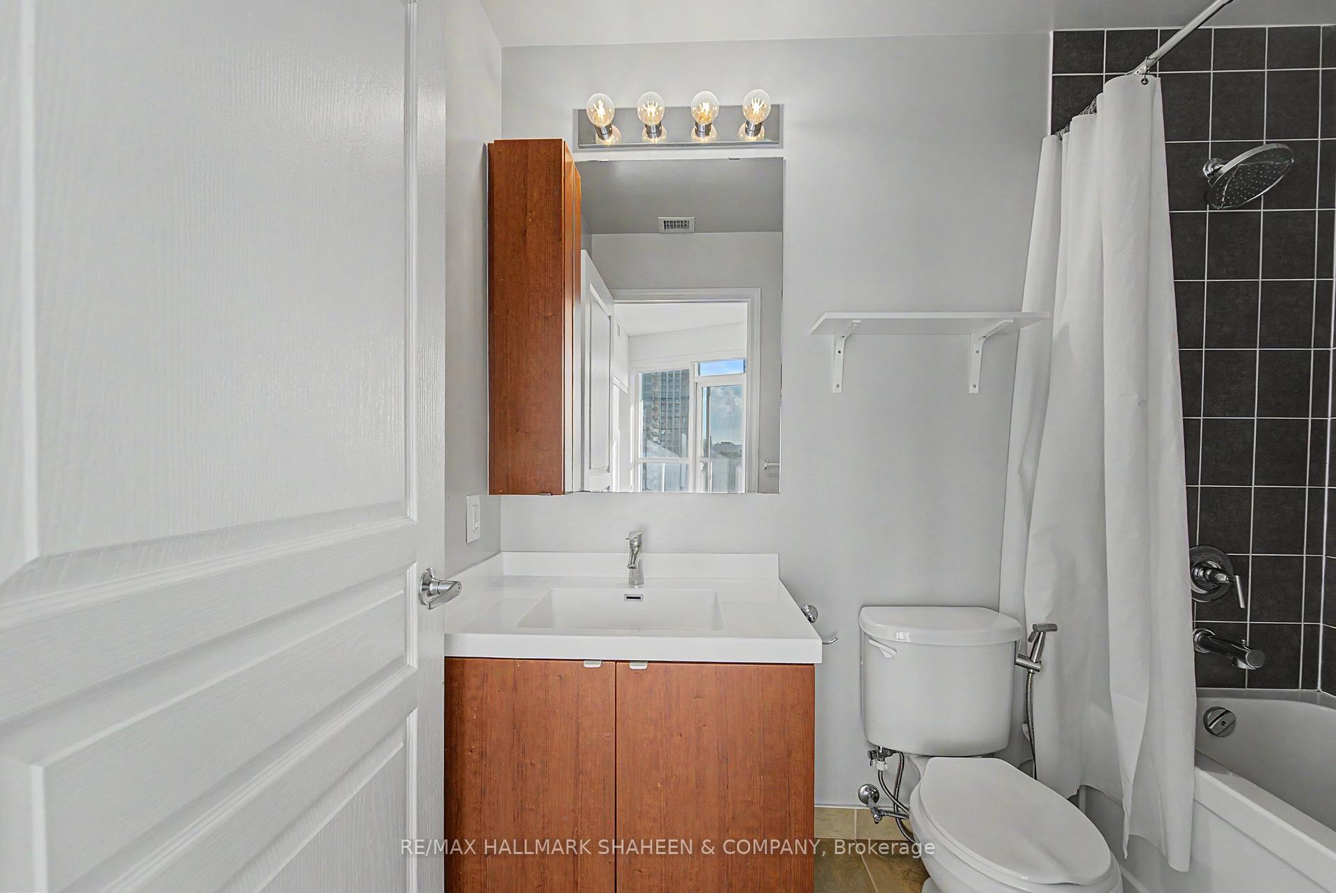 Photo 26 of Unit 1815, 352 Front Street W, Toronto, Waterfront Communities — HOMEH