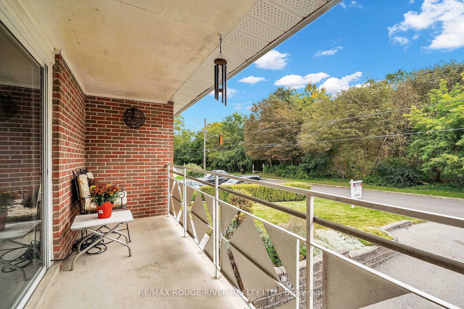Photo 19 of 920 Sunrise Avenue, Pickering, West Shore — HOMEH