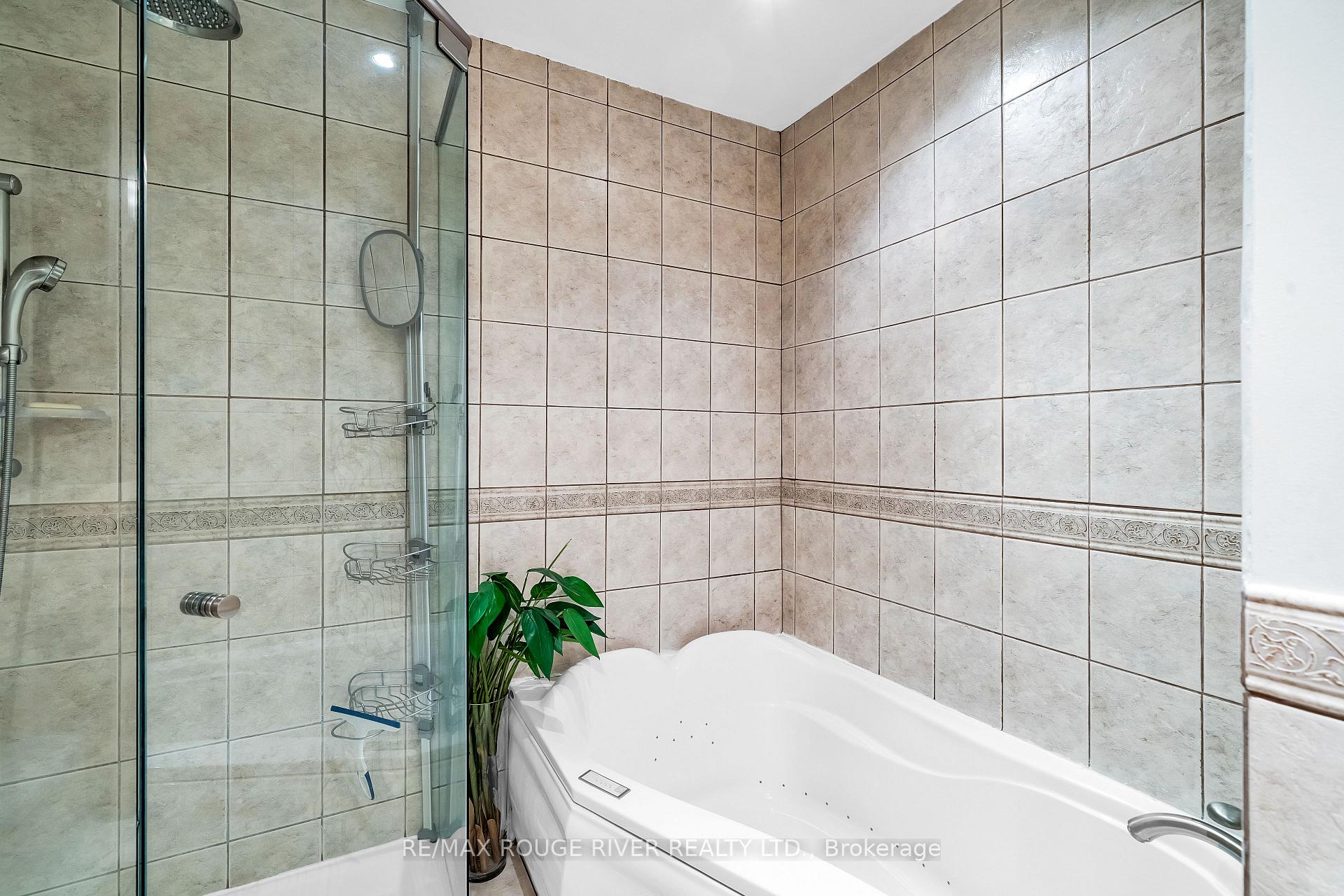 Photo 23 of 920 Sunrise Avenue, Pickering, West Shore — HOMEH