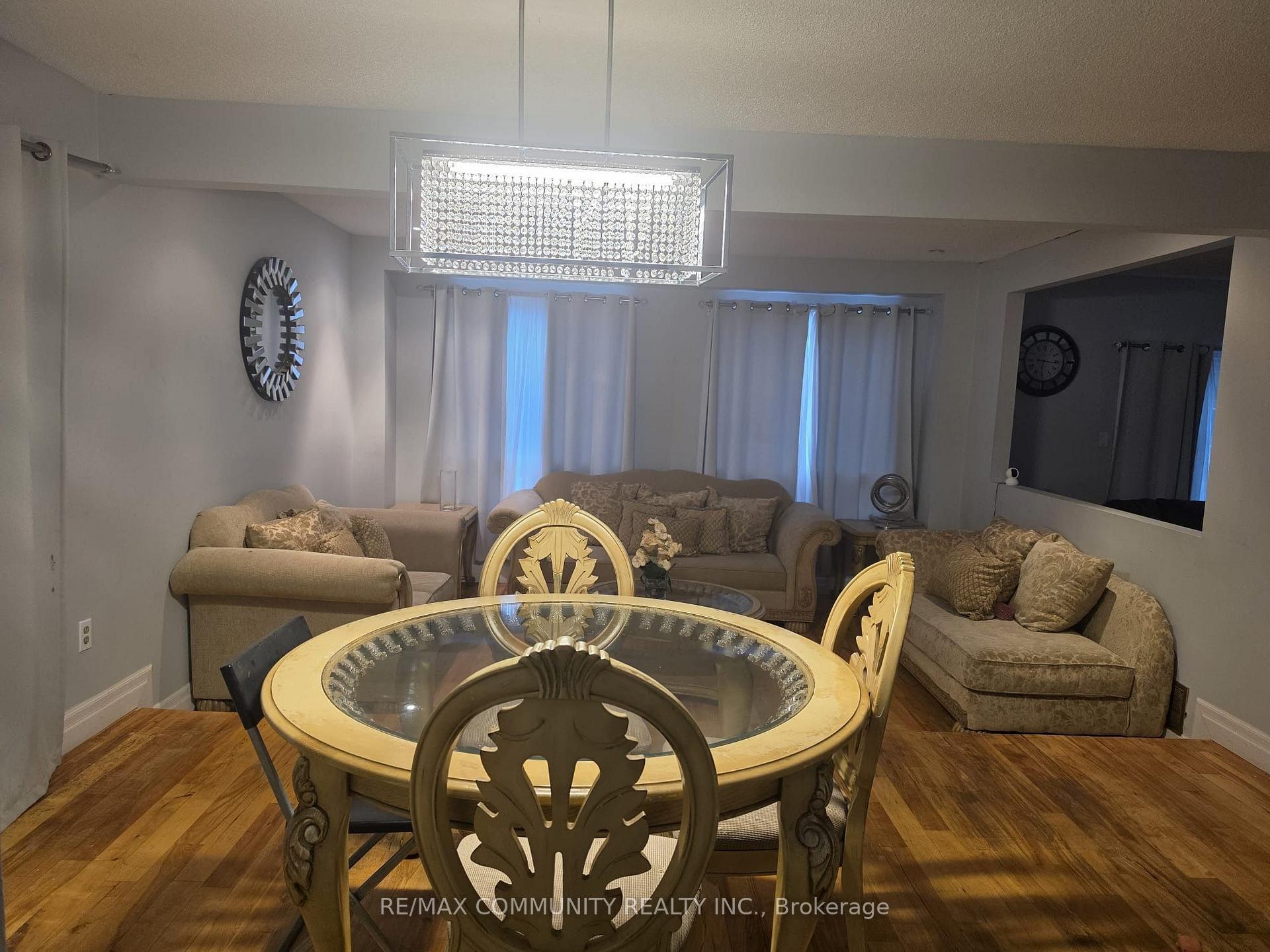 Photo 4 of Unit UPPER, 36 Beaumont Drive, Ajax, Central West — HOMEH