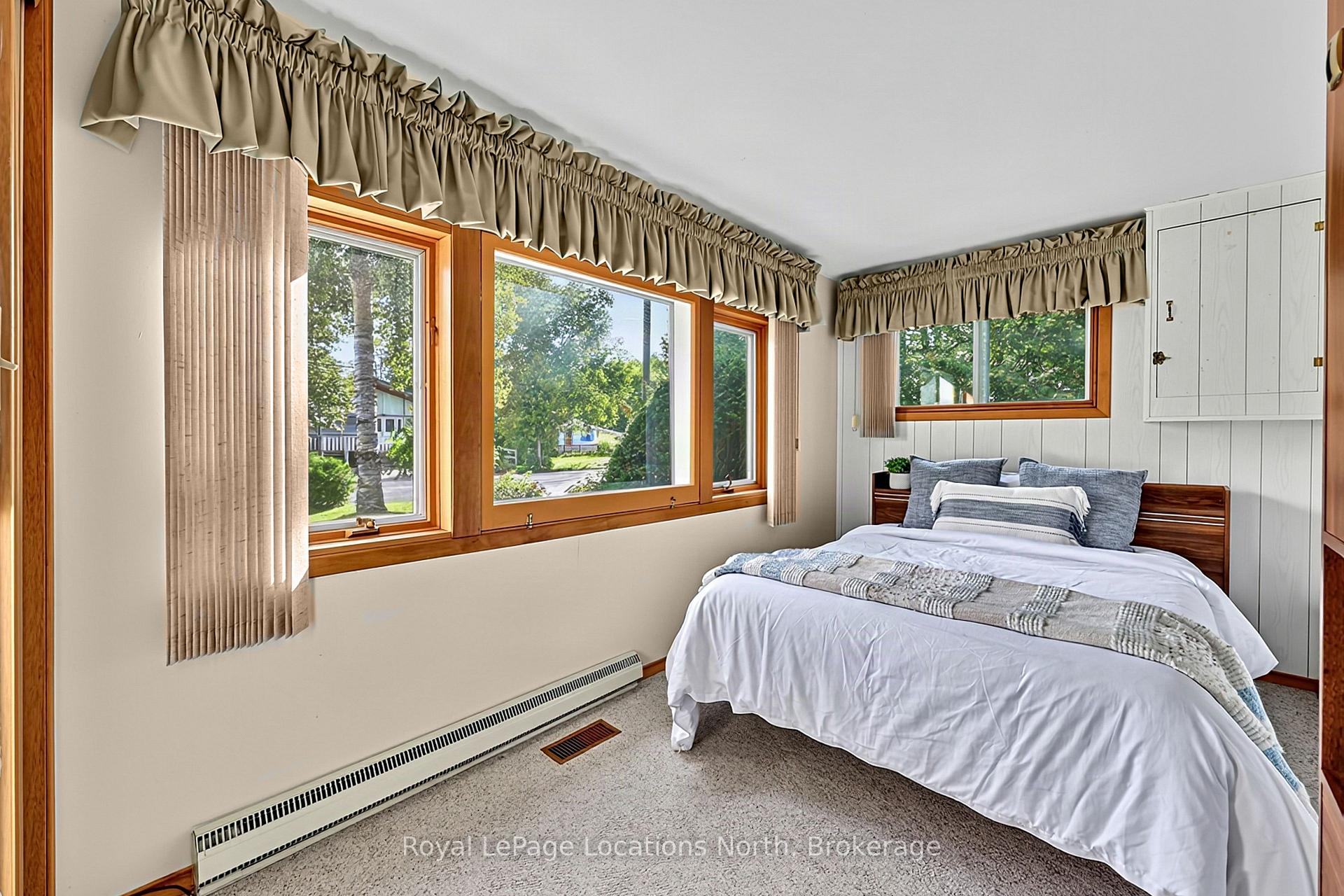 Photo 22 of 40 58th Street S, Wasaga Beach — HOMEH