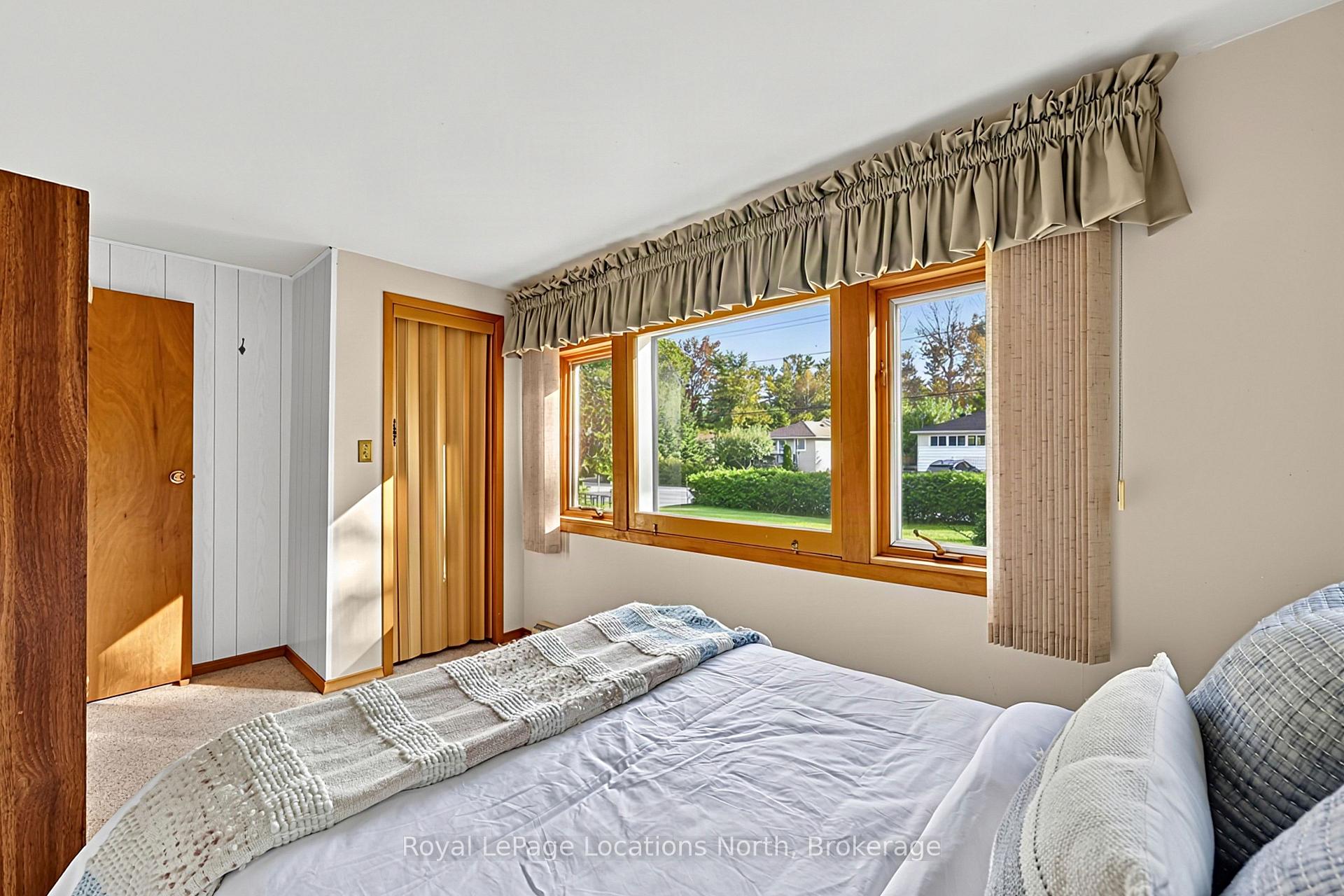 Photo 24 of 40 58th Street S, Wasaga Beach — HOMEH