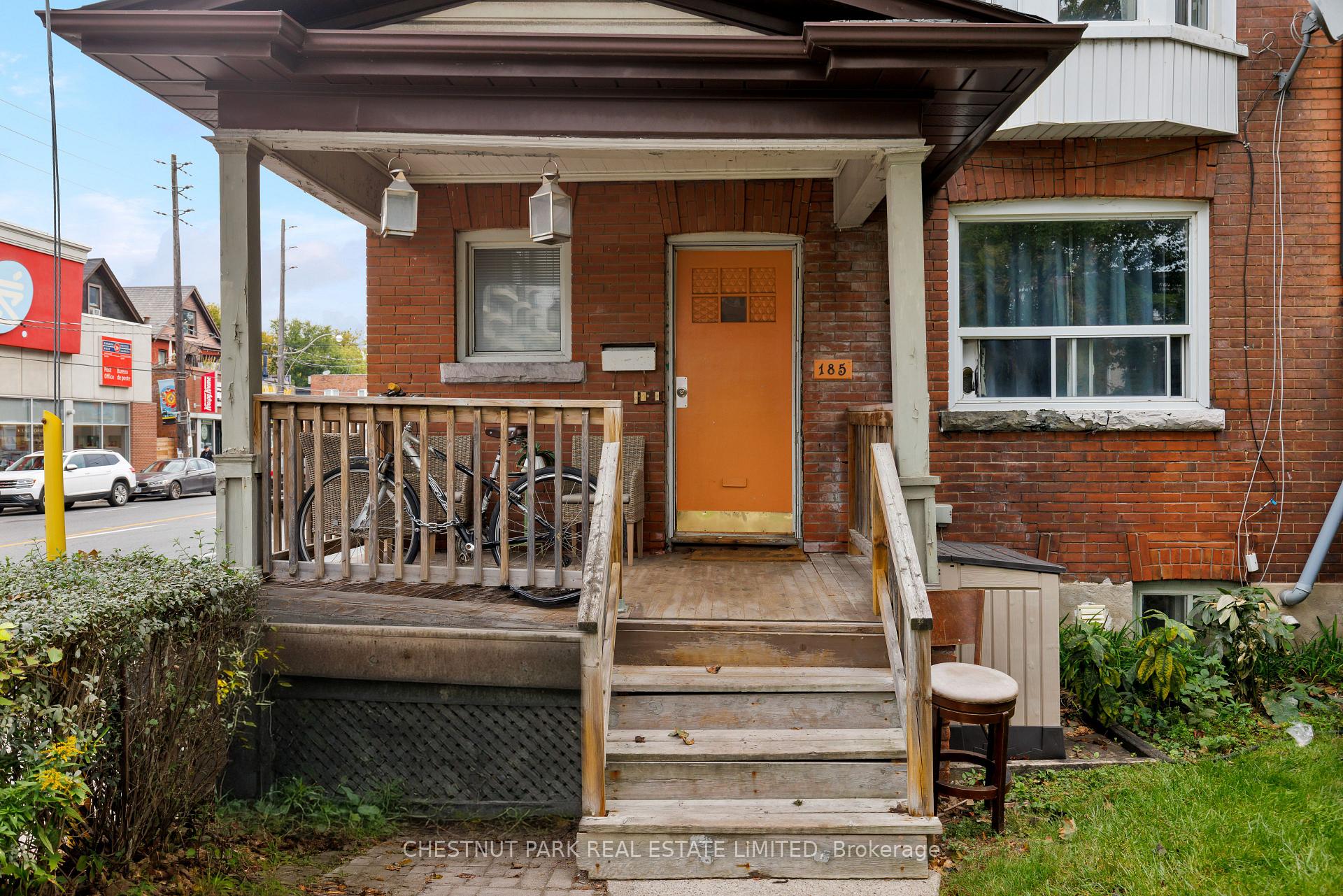 Photo 2 of 185 Walmer Road, Toronto, The Annex — HOMEH