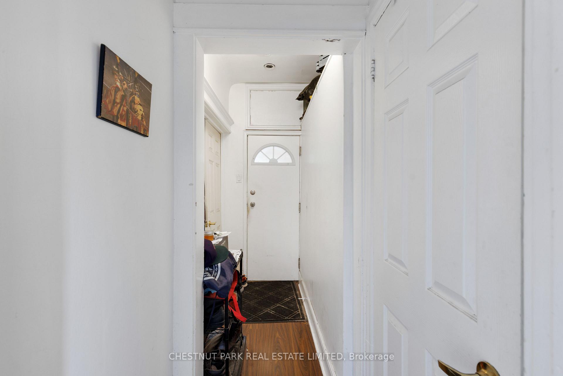 Photo 6 of 185 Walmer Road, Toronto, The Annex — HOMEH