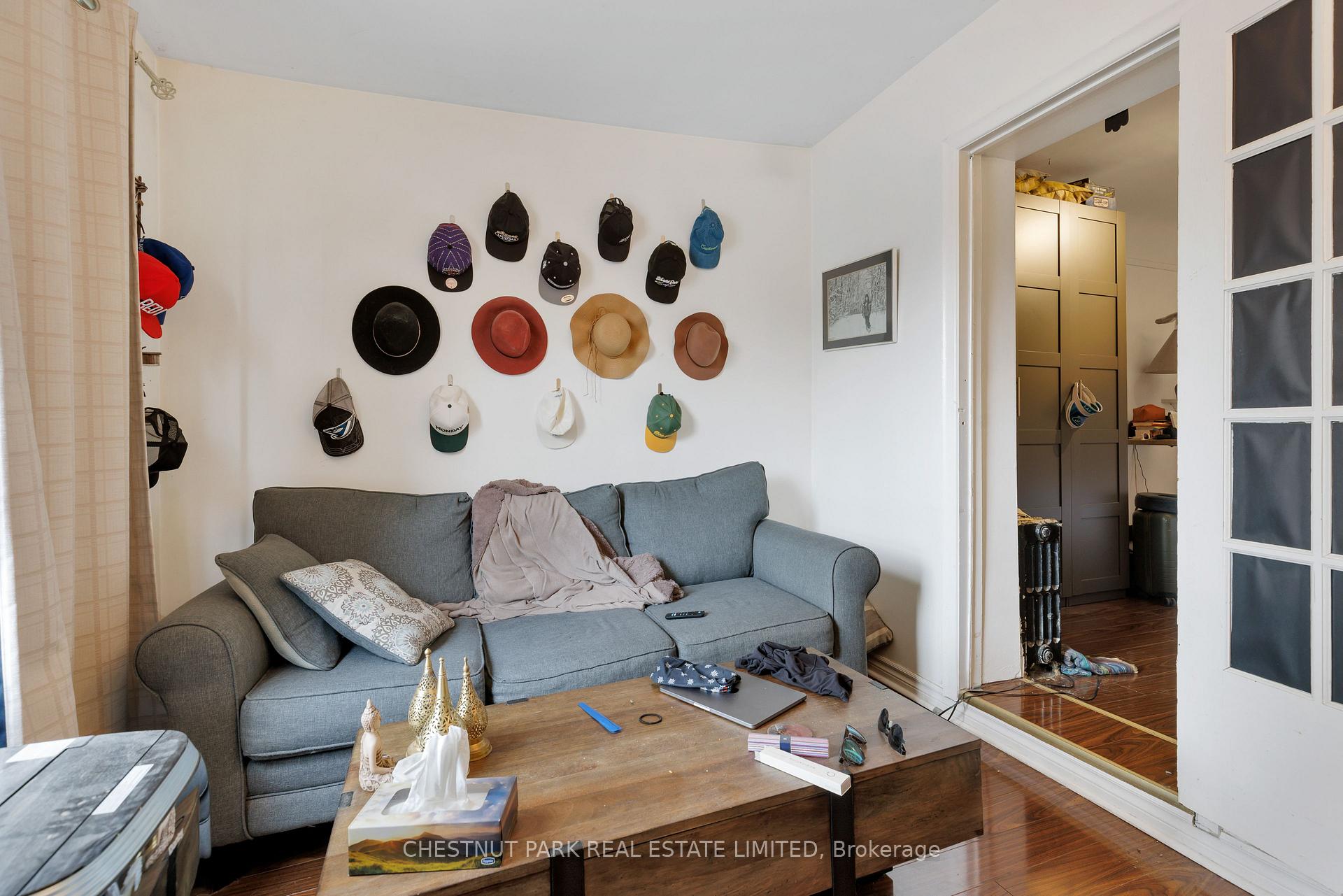 Photo 10 of 185 Walmer Road, Toronto, The Annex — HOMEH