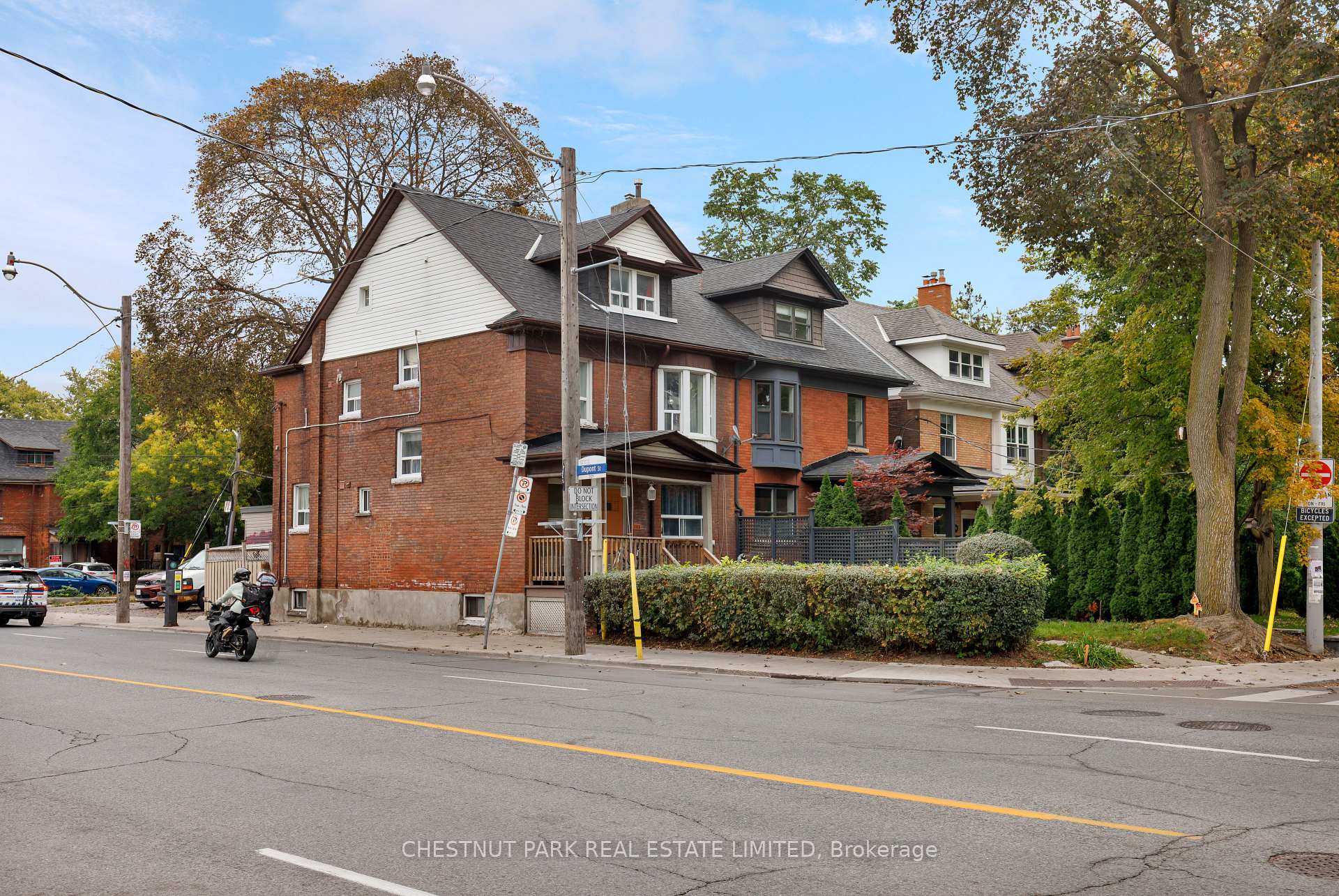 Photo 41 of 185 Walmer Road, Toronto, The Annex — HOMEH