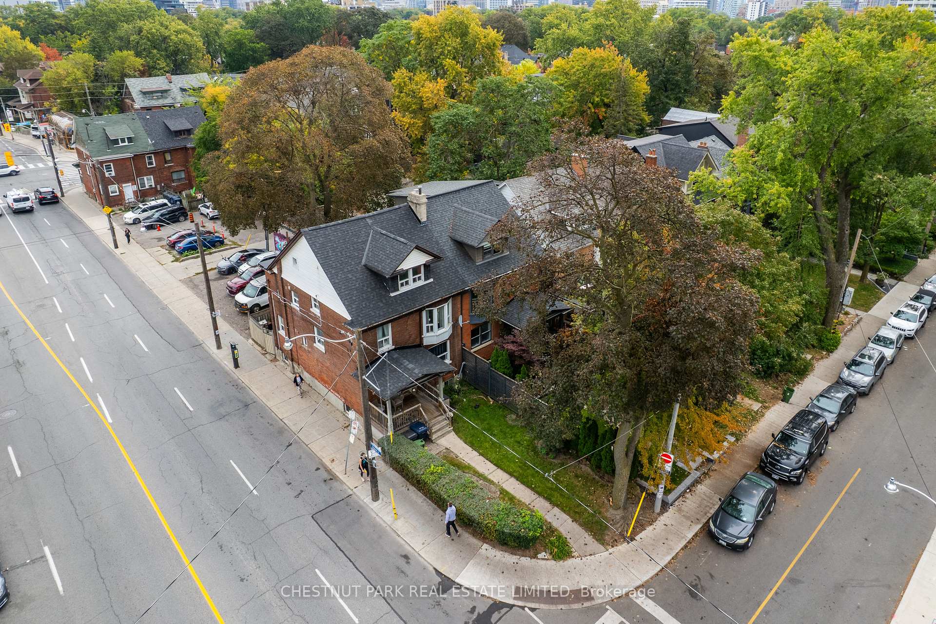 Photo 47 of 185 Walmer Road, Toronto, The Annex — HOMEH