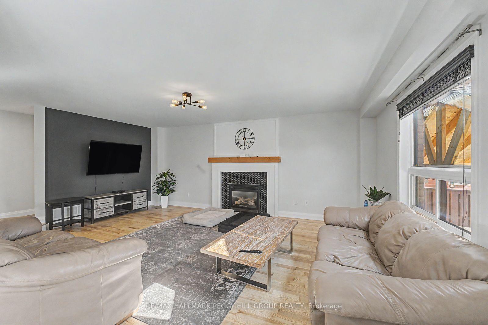 Photo 6 of 66 Raquel Street, Barrie, Painswick South — HOMEH