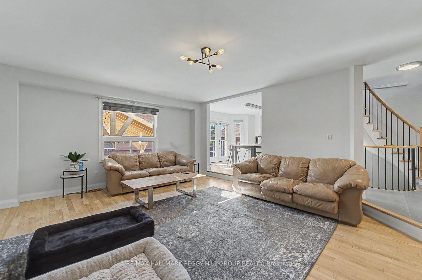 Photo 7 of 66 Raquel Street, Barrie, Painswick South — HOMEH