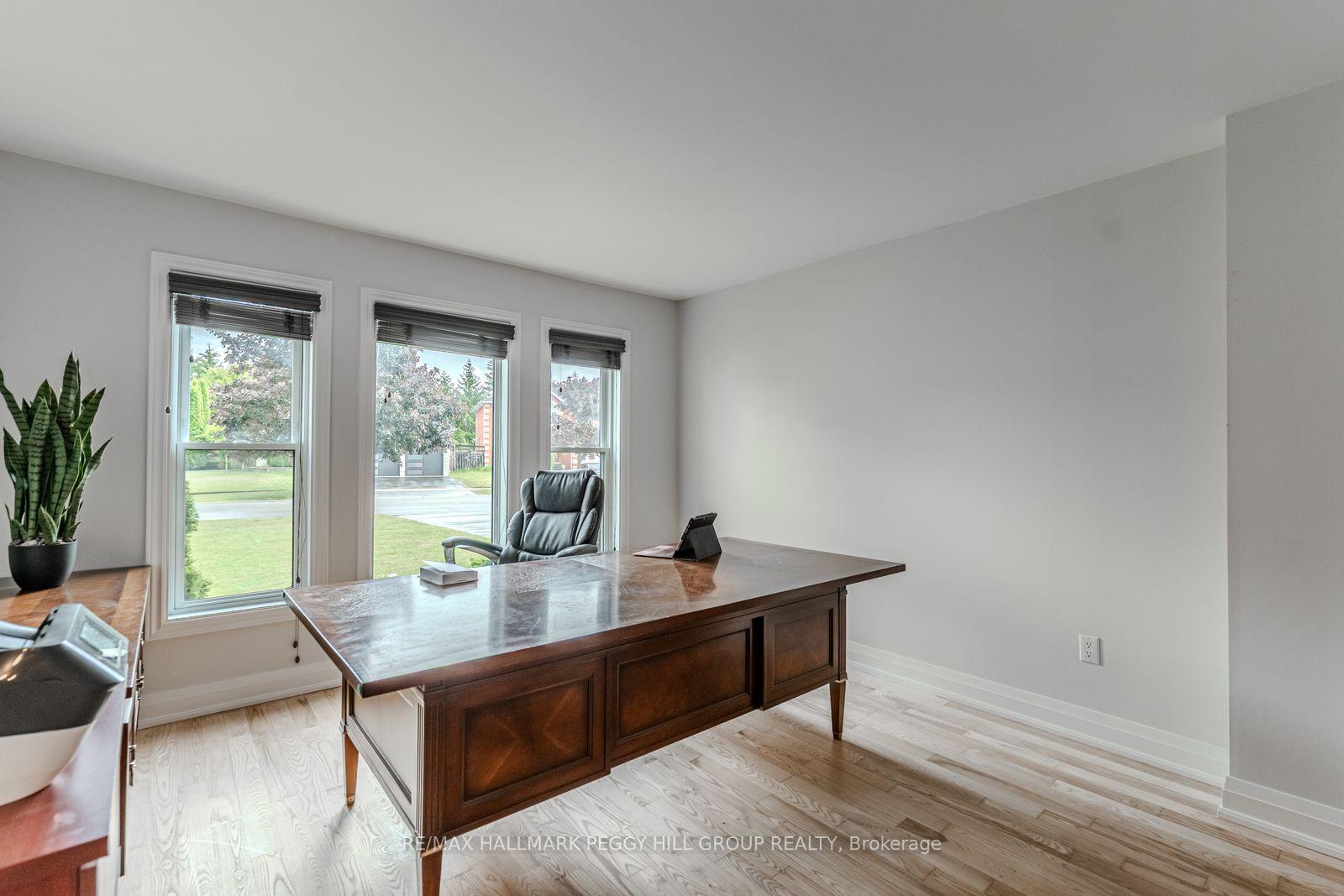 Photo 8 of 66 Raquel Street, Barrie, Painswick South — HOMEH