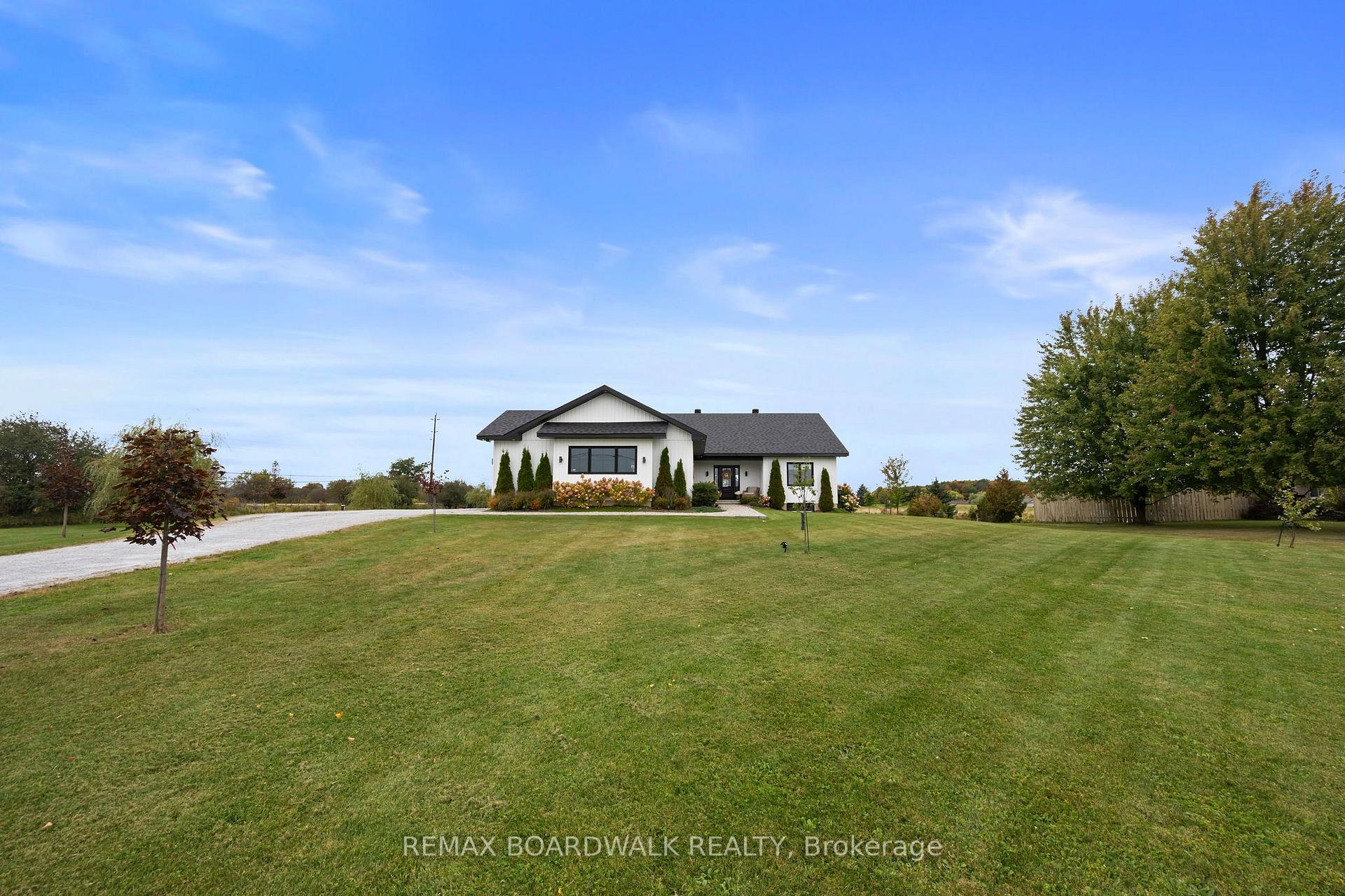 Photo 3 of 540 Crain Drive, Drummond/North Elmsley, Drummond N Elmsley (Drummond) Twp — HOMEH