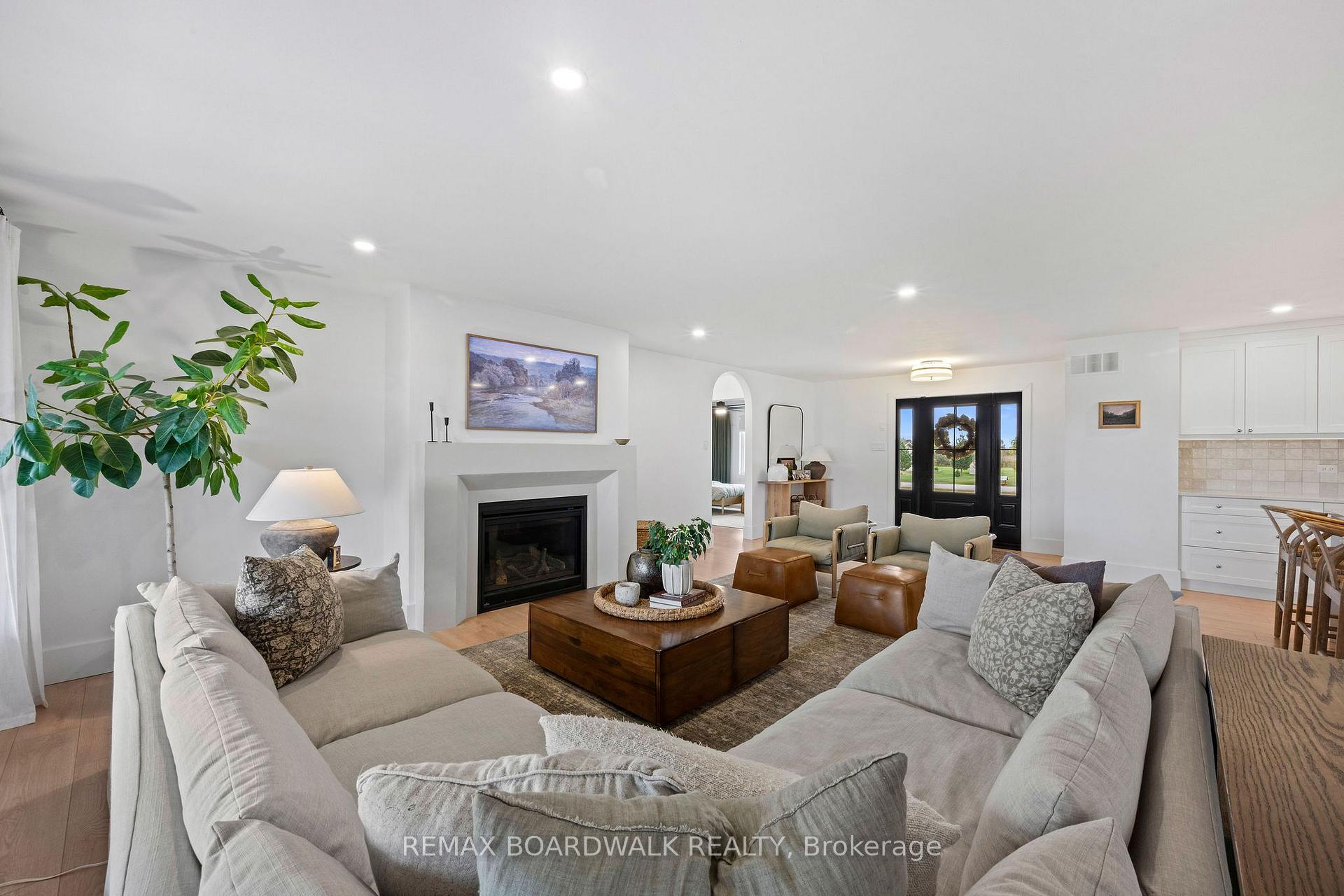 Photo 10 of 540 Crain Drive, Drummond/North Elmsley, Drummond N Elmsley (Drummond) Twp — HOMEH
