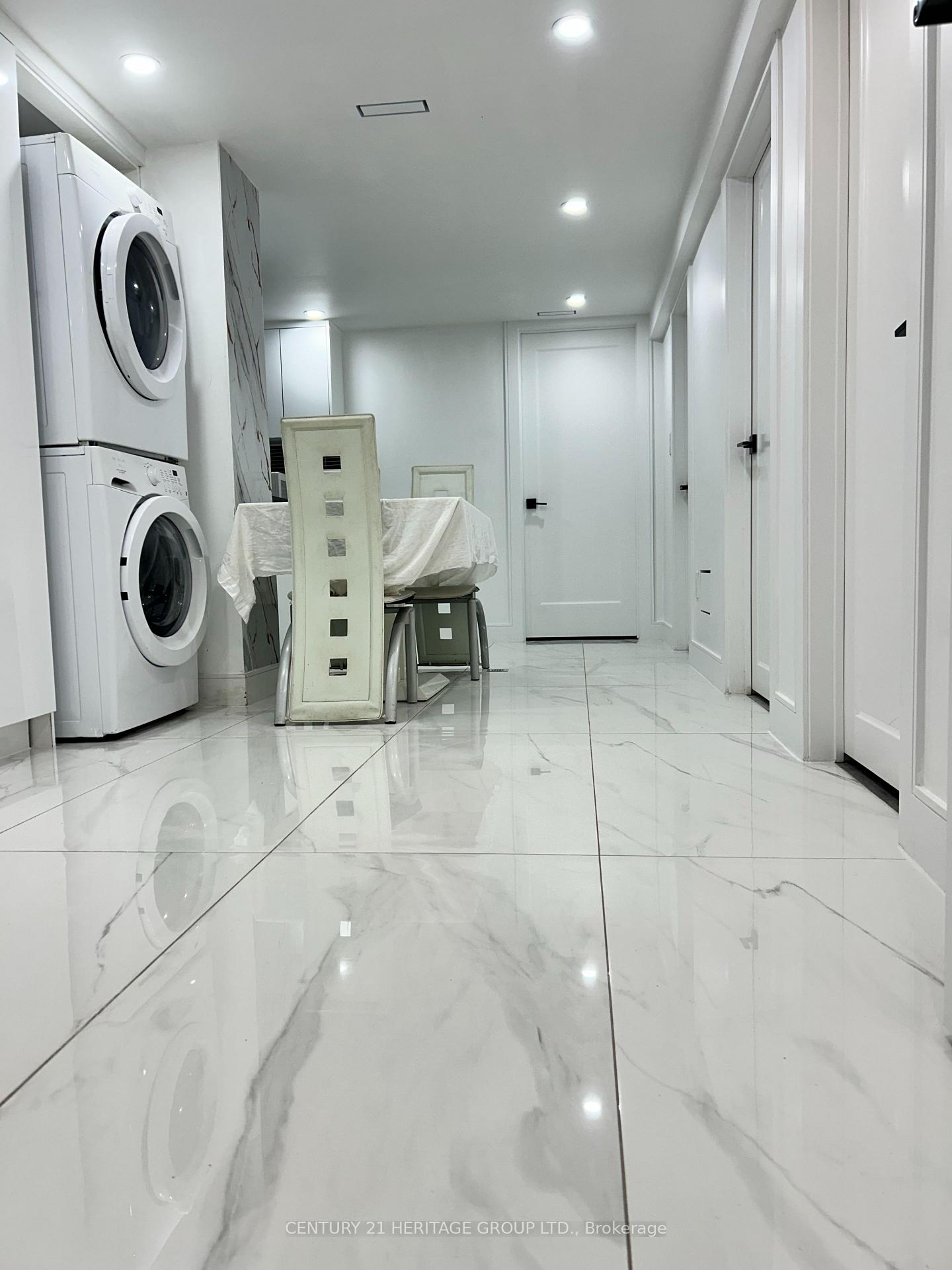 Photo 11 of Unit Basement, 326 McConvey Drive, Richmond Hill, Crosby — HOMEH
