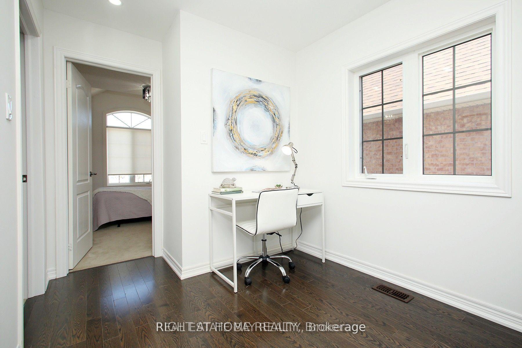 Photo 19 of 25 Sibella Way, Vaughan, Vellore Village — HOMEH
