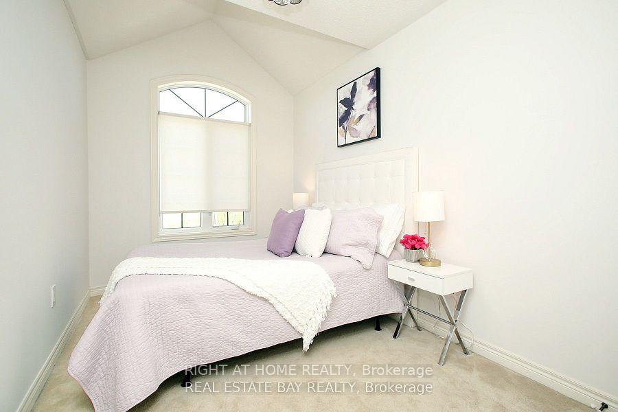 Photo 30 of 25 Sibella Way, Vaughan, Vellore Village — HOMEH