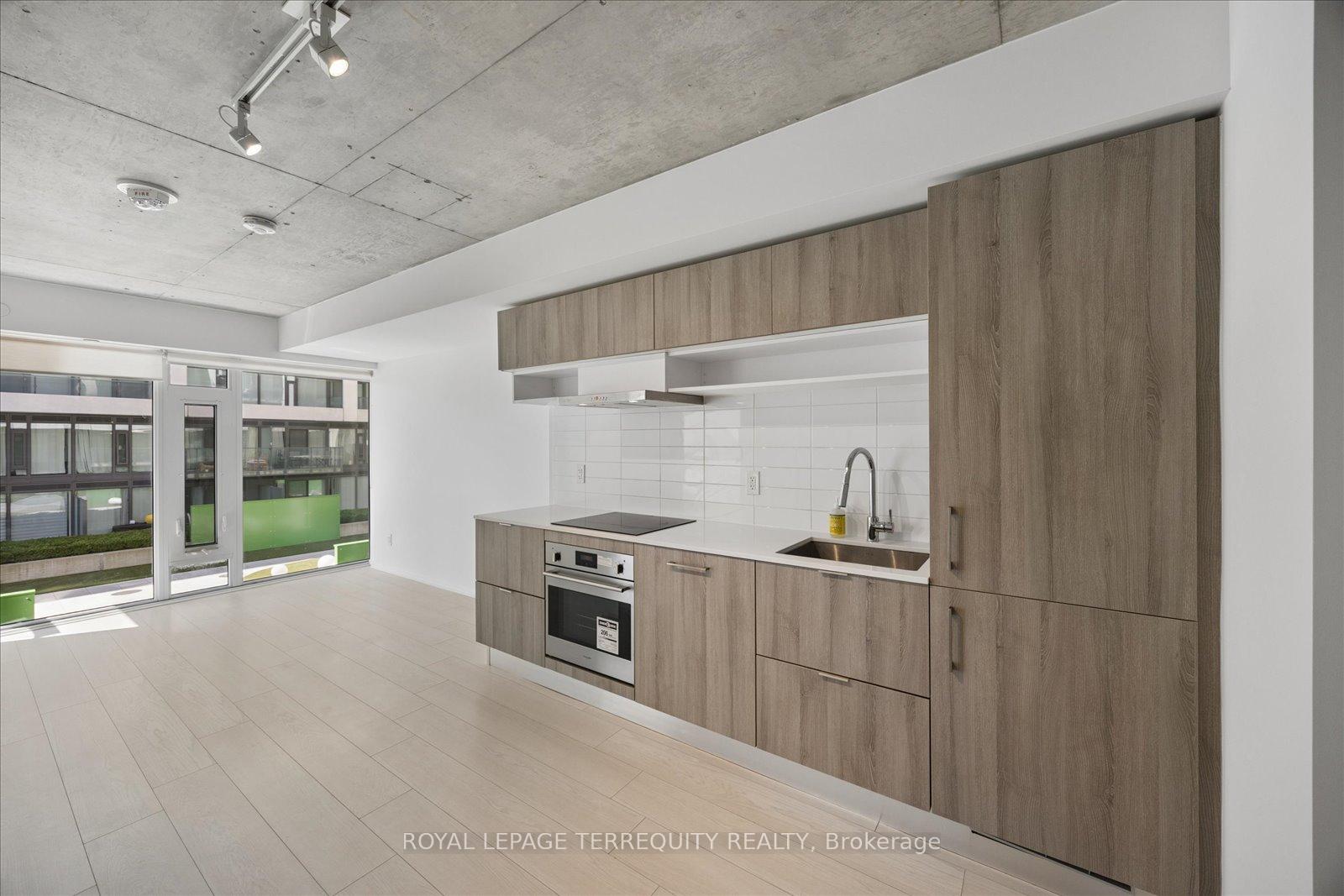 Photo 7 of Unit 703, 5 Soudan Avenue, Toronto, Mount Pleasant West — HOMEH