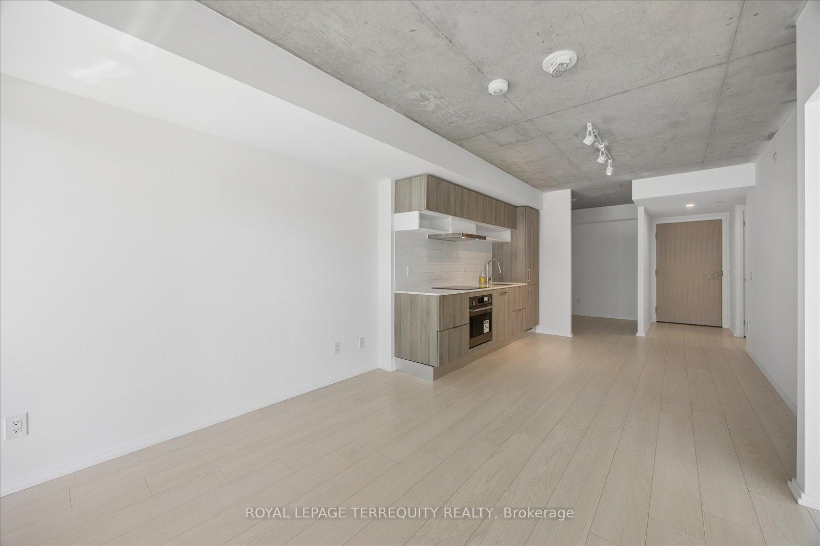 Photo 8 of Unit 703, 5 Soudan Avenue, Toronto, Mount Pleasant West — HOMEH