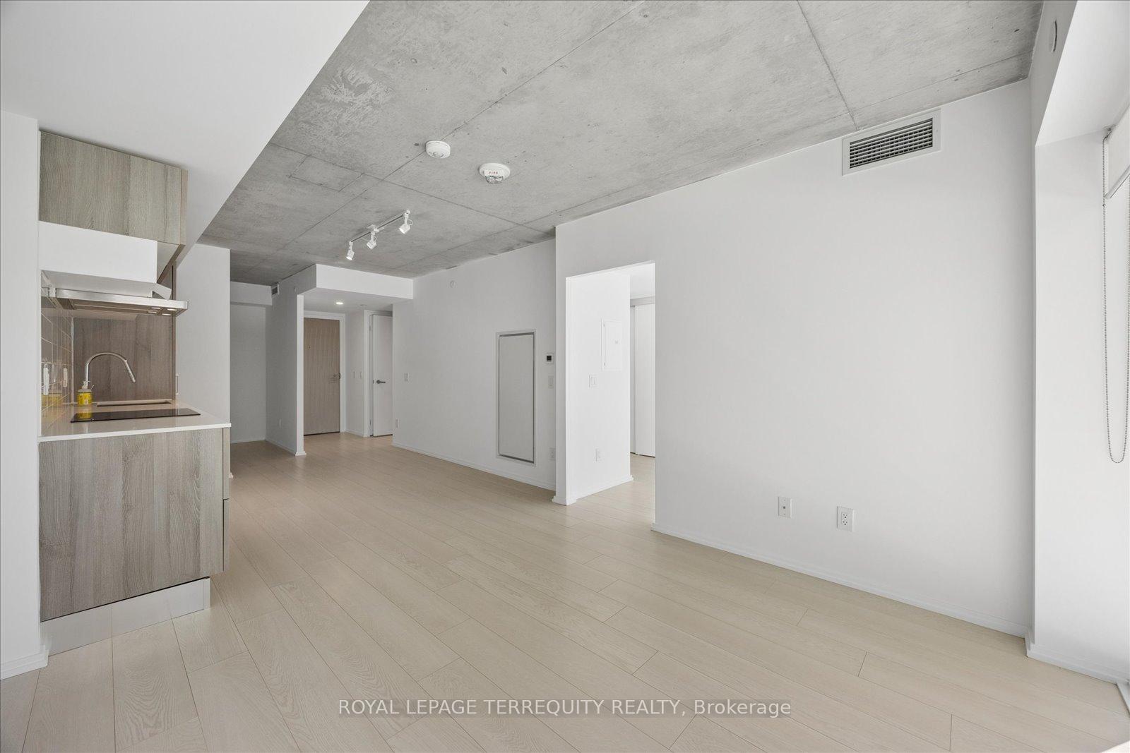 Photo 9 of Unit 703, 5 Soudan Avenue, Toronto, Mount Pleasant West — HOMEH