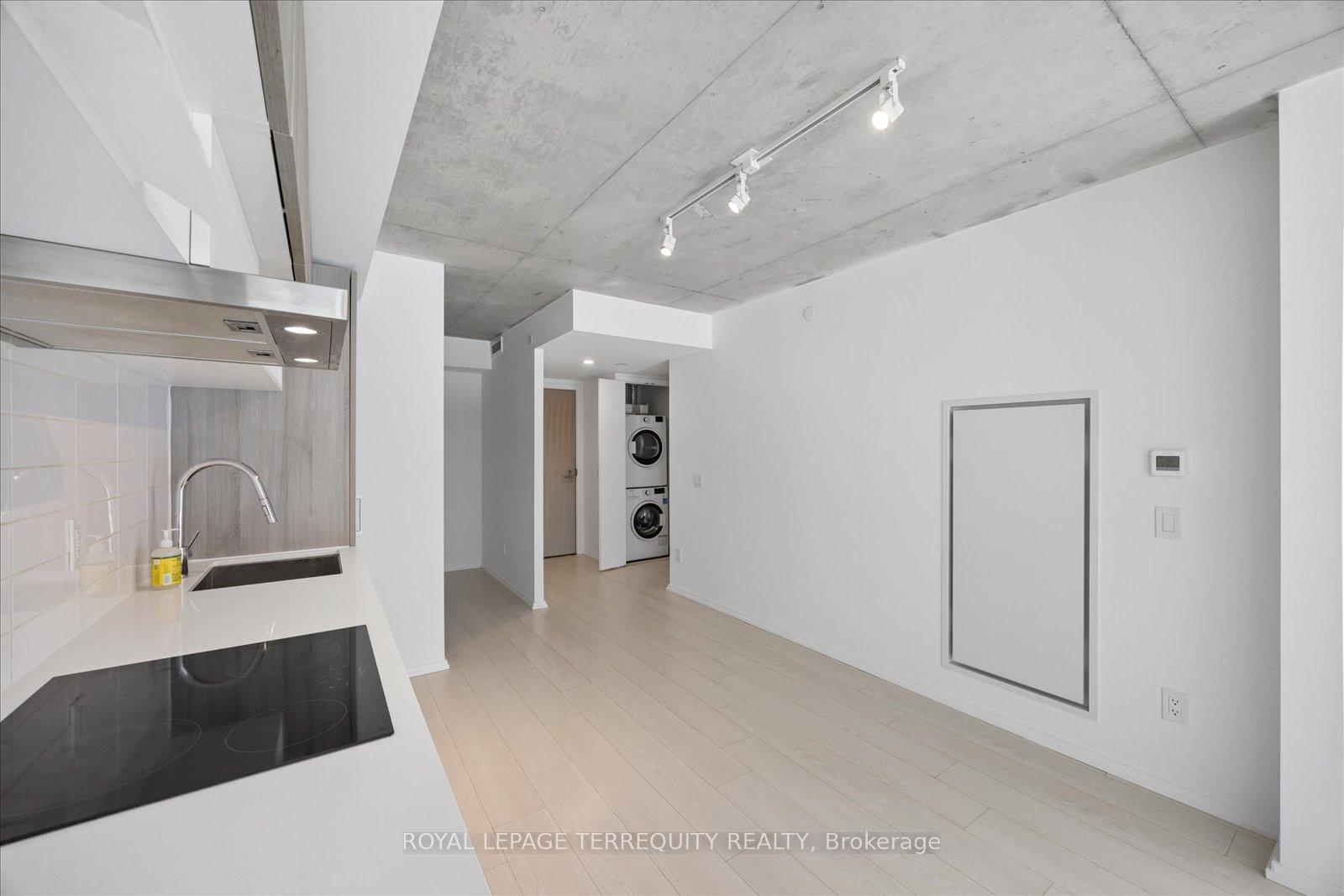Photo 10 of Unit 703, 5 Soudan Avenue, Toronto, Mount Pleasant West — HOMEH