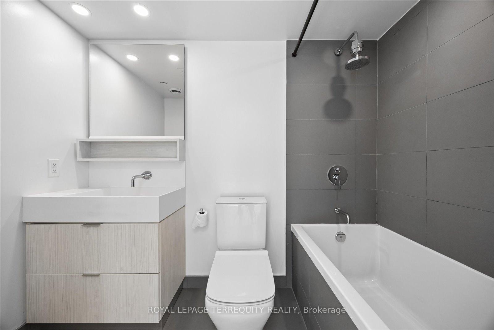 Photo 23 of Unit 703, 5 Soudan Avenue, Toronto, Mount Pleasant West — HOMEH