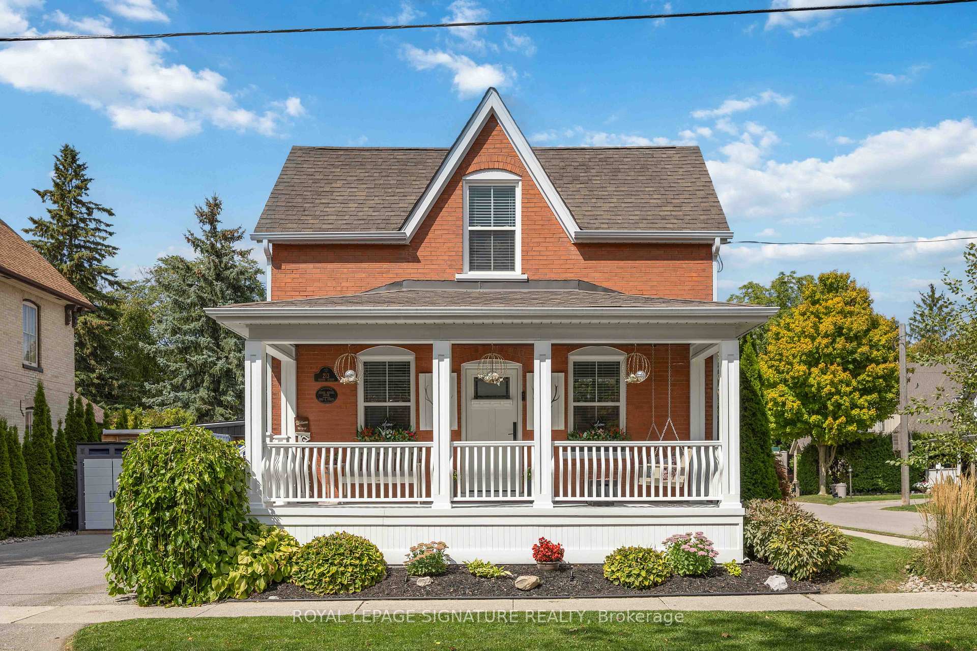 Photo 1 of 213 Second Street, Whitchurch-Stouffville, Stouffville — HOMEH