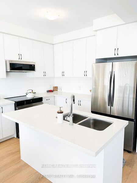Photo 10 of 203 Flood Avenue, Clarington, Newcastle — HOMEH