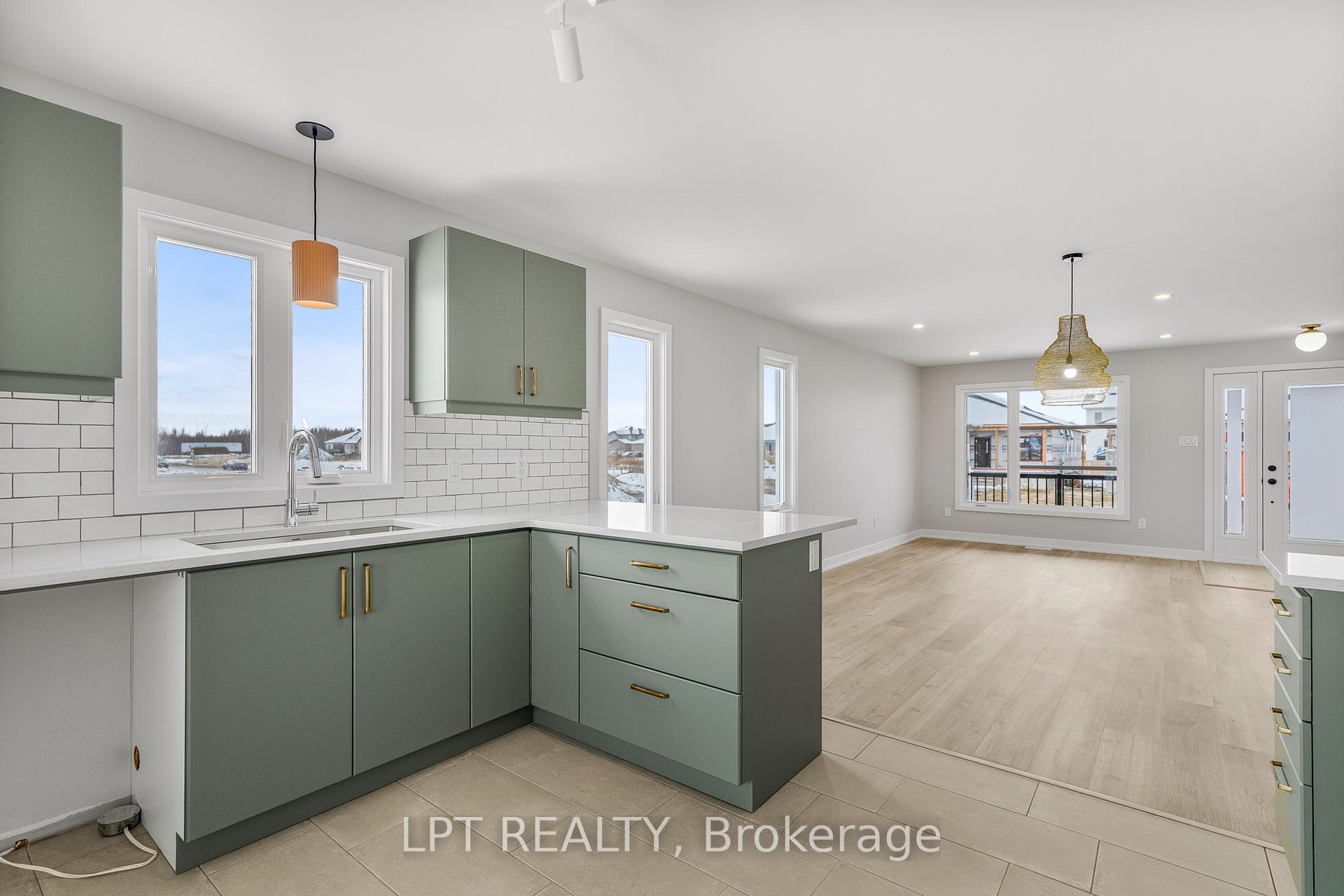 Photo 13 of 975 Katia Street, The Nation, Limoges — HOMEH