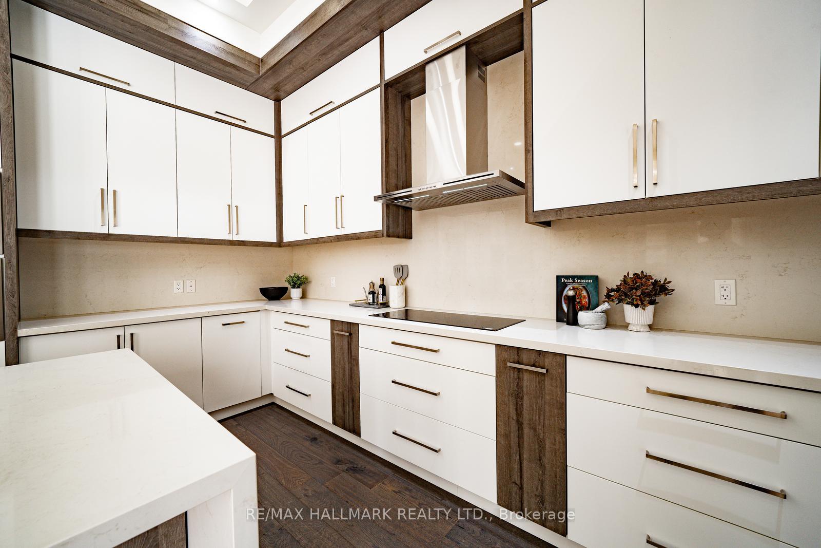 Photo 23 of 72 Grayfield Drive, Whitchurch-Stouffville, Ballantrae — HOMEH
