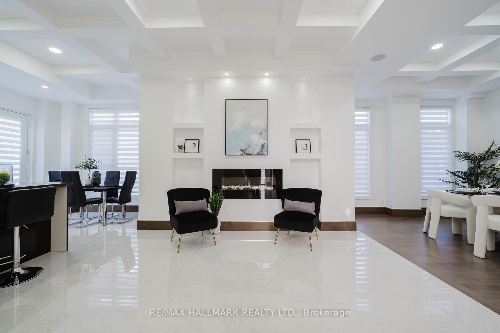 Photo 15 of 26 Lancer Drive, Vaughan, Maple — HOMEH