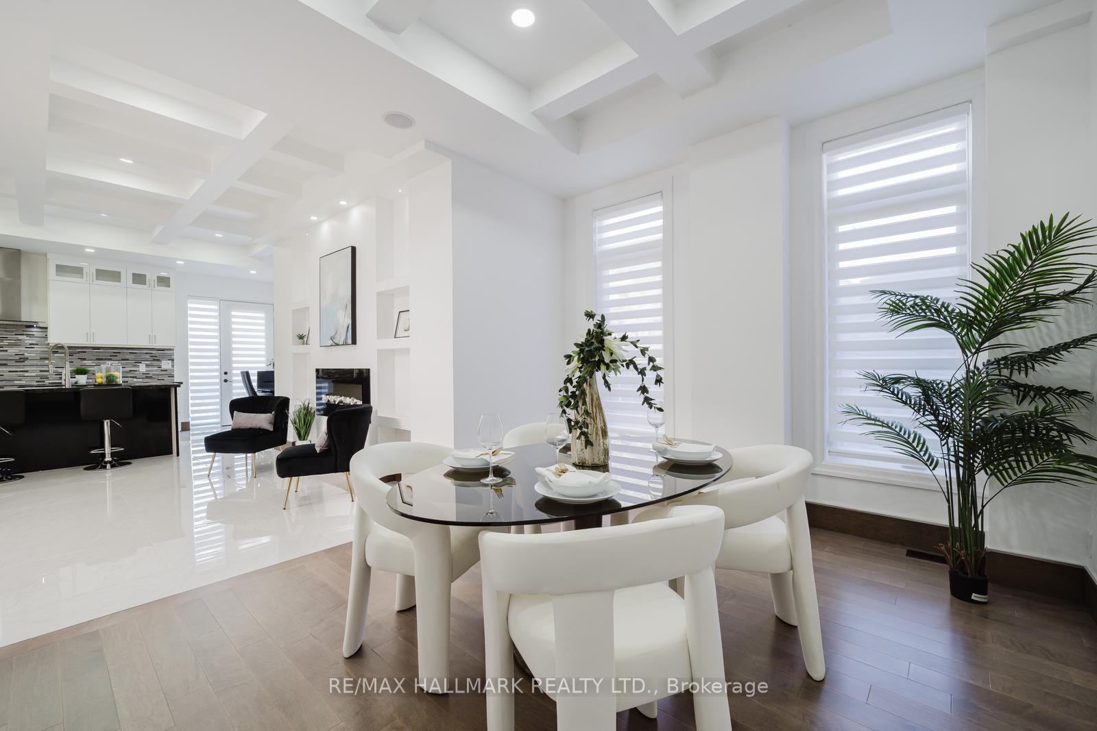 Photo 25 of 26 Lancer Drive, Vaughan, Maple — HOMEH