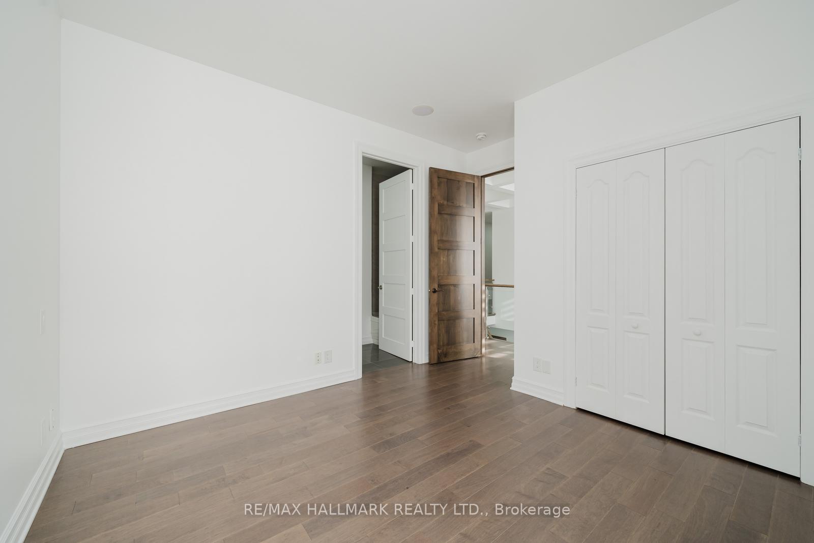 Photo 37 of 26 Lancer Drive, Vaughan, Maple — HOMEH