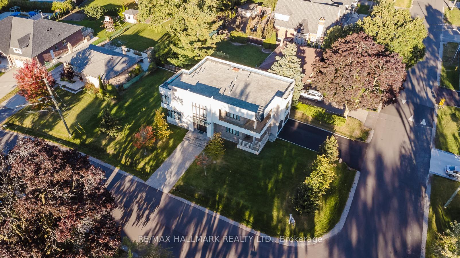 Photo 45 of 26 Lancer Drive, Vaughan, Maple — HOMEH