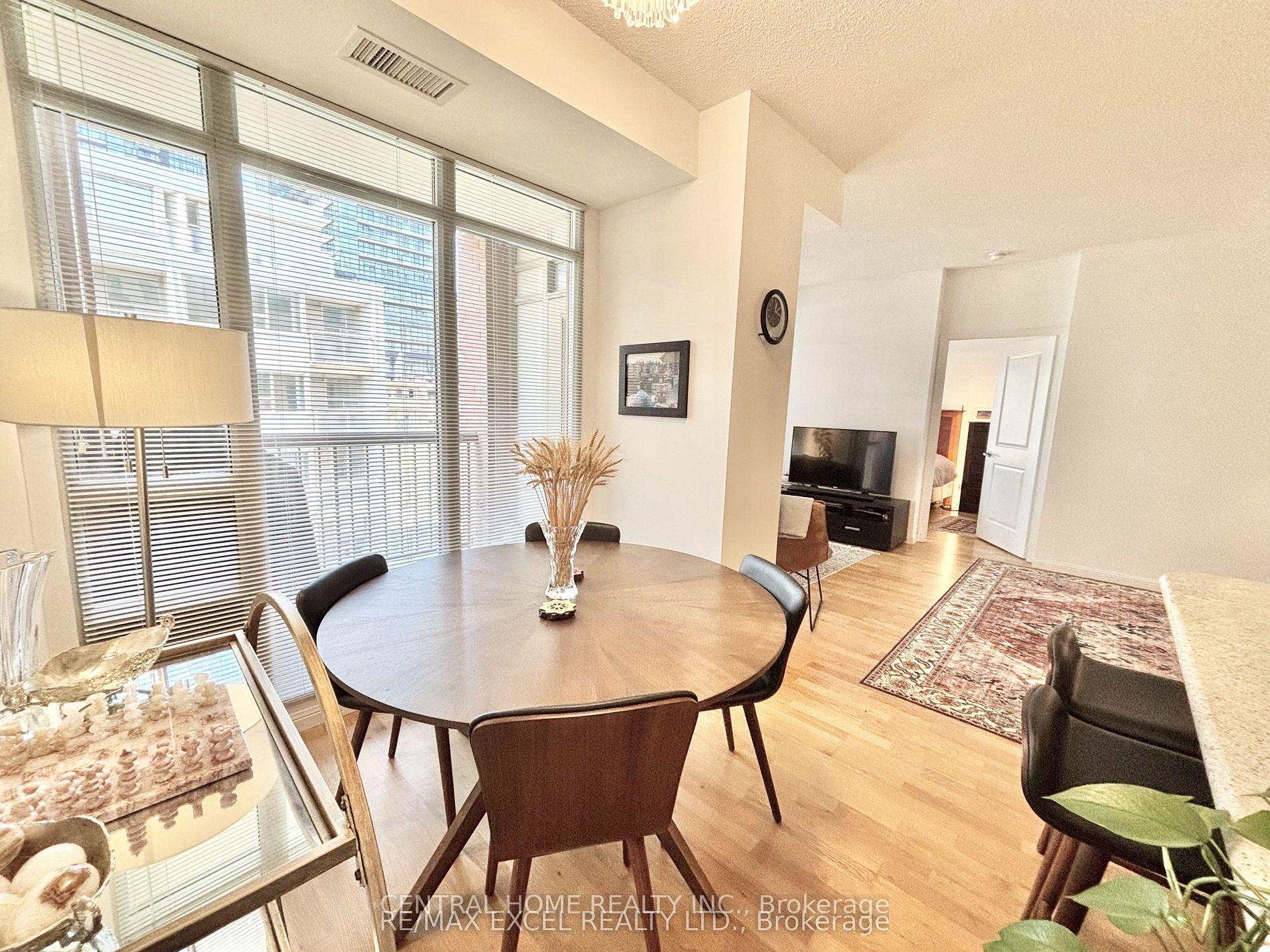 Photo 12 of Unit 426, 900 Mount Pleasant Road, Toronto, Mount Pleasant West — HOMEH