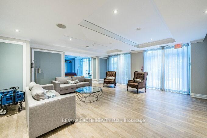 Photo 31 of Unit 426, 900 Mount Pleasant Road, Toronto, Mount Pleasant West — HOMEH