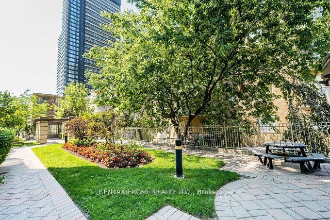Photo 40 of Unit 426, 900 Mount Pleasant Road, Toronto, Mount Pleasant West — HOMEH